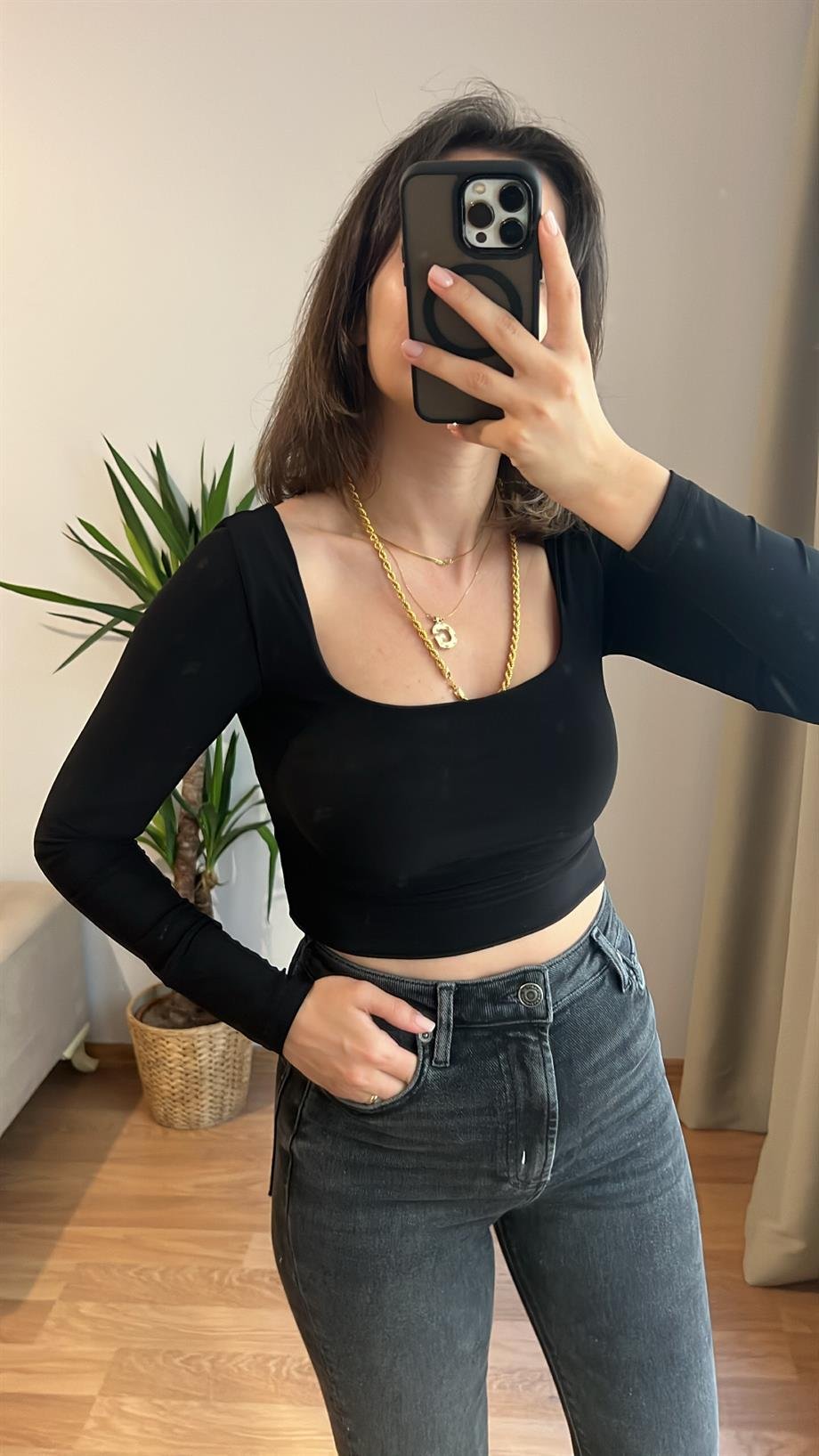 KARA YAKA ÇİFT KATLI CROP