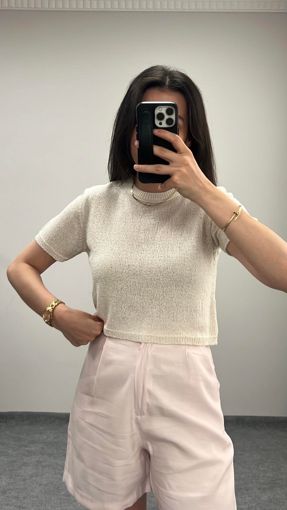 Kio Ekru İnce Triko Basıc