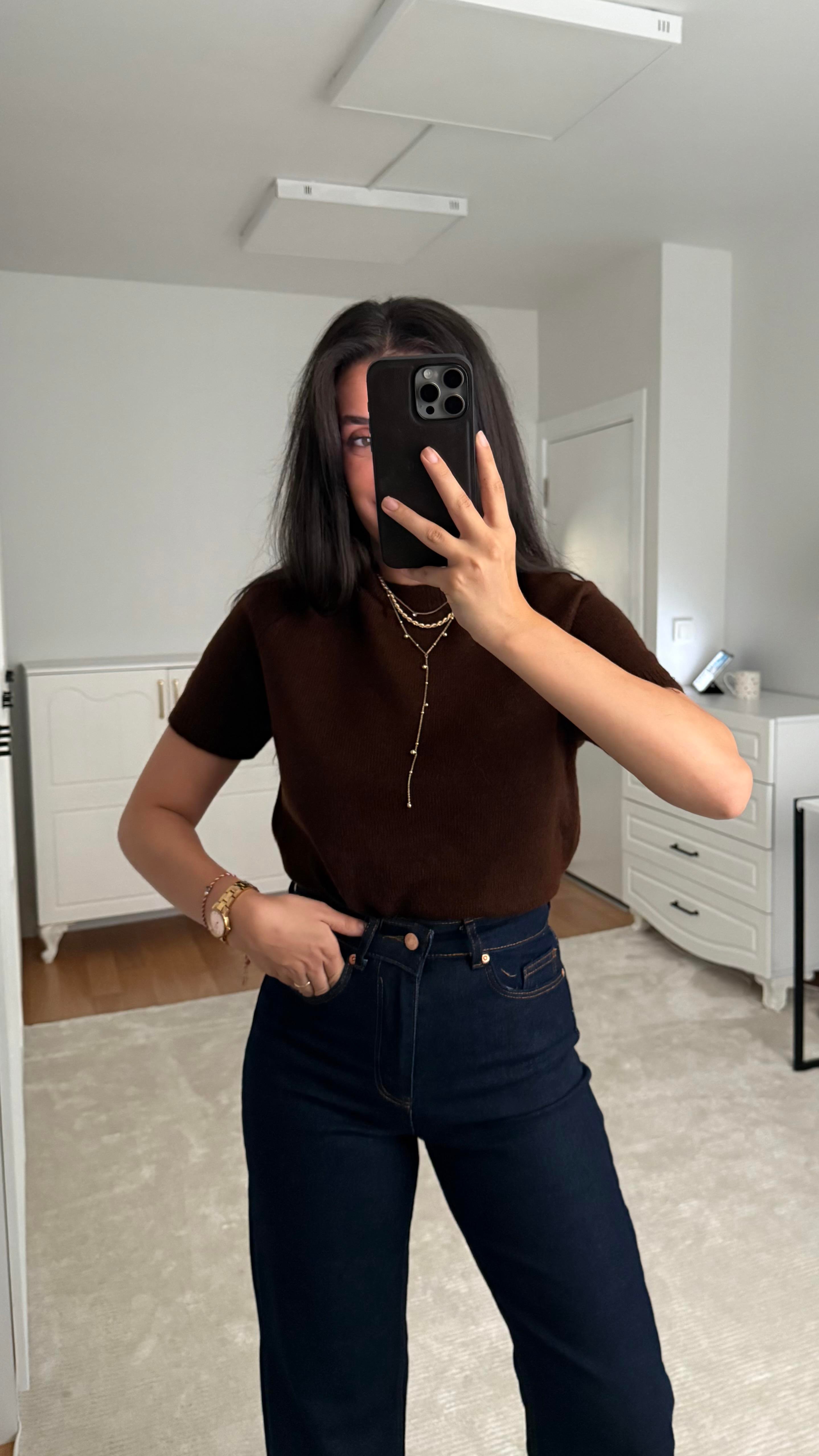 Kısa Kol Acı Kahve Örme Triko