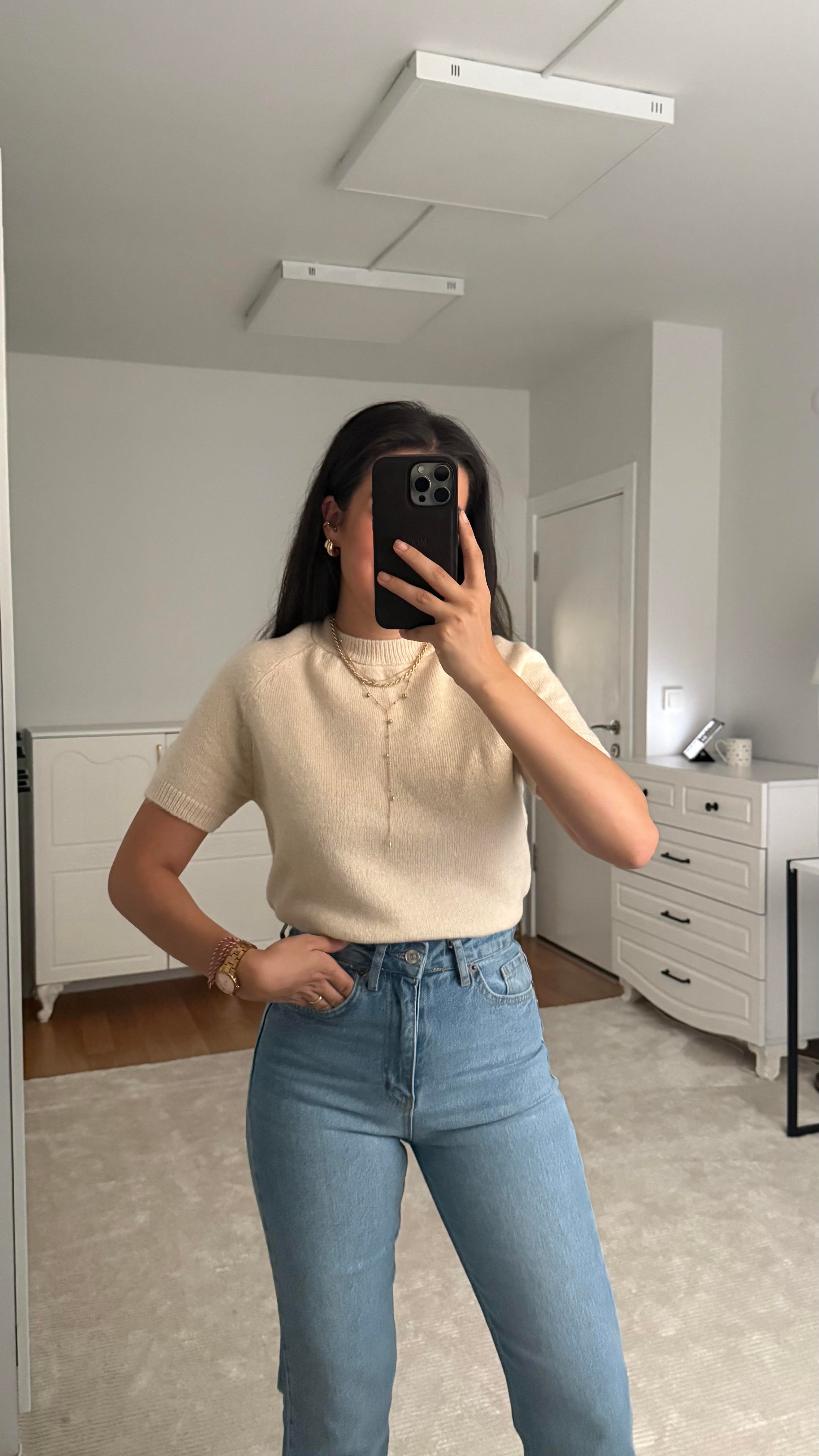 Kısa Kol Ekru Örme Triko