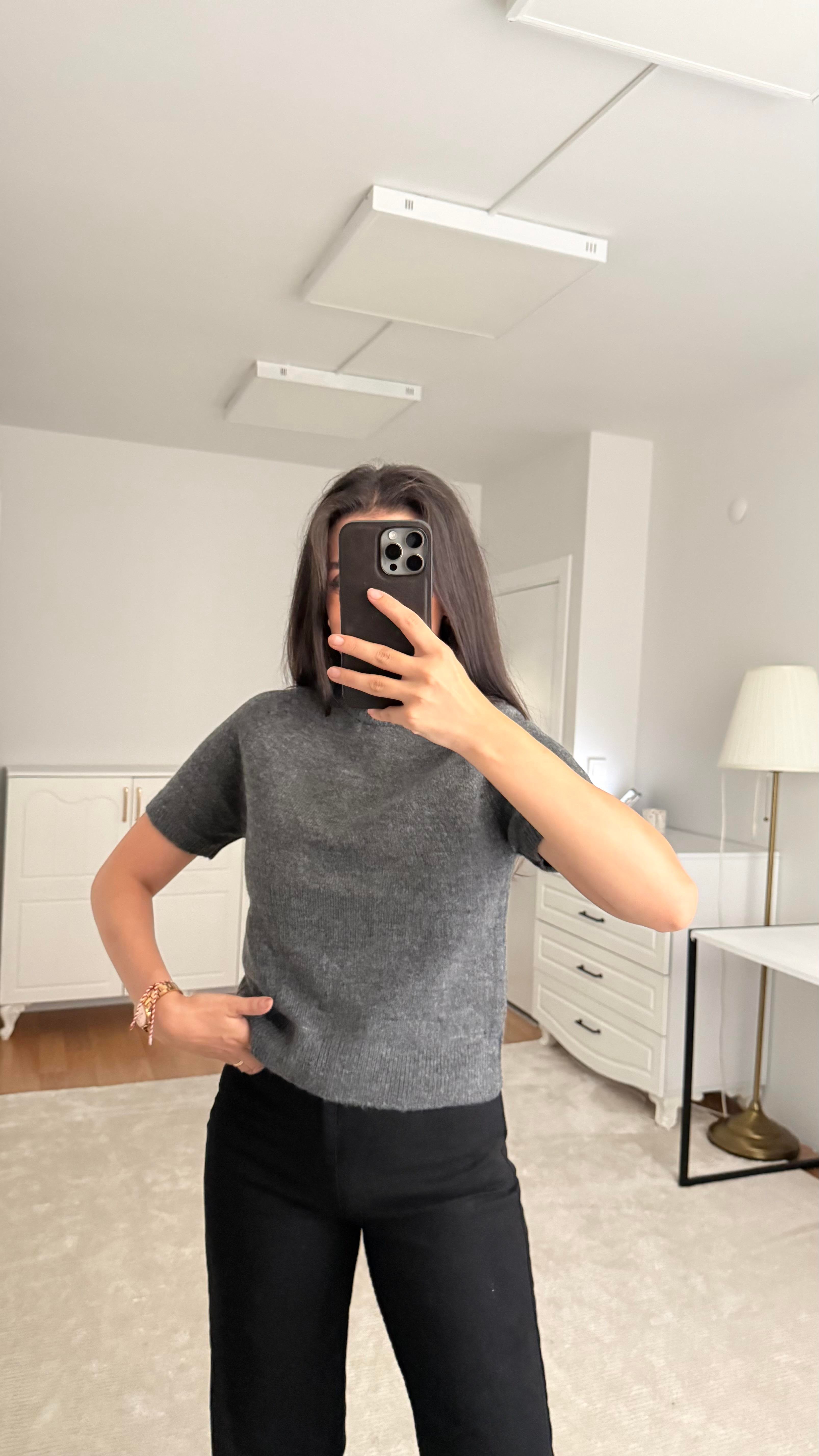 Kısa Kol Gri Örme Triko