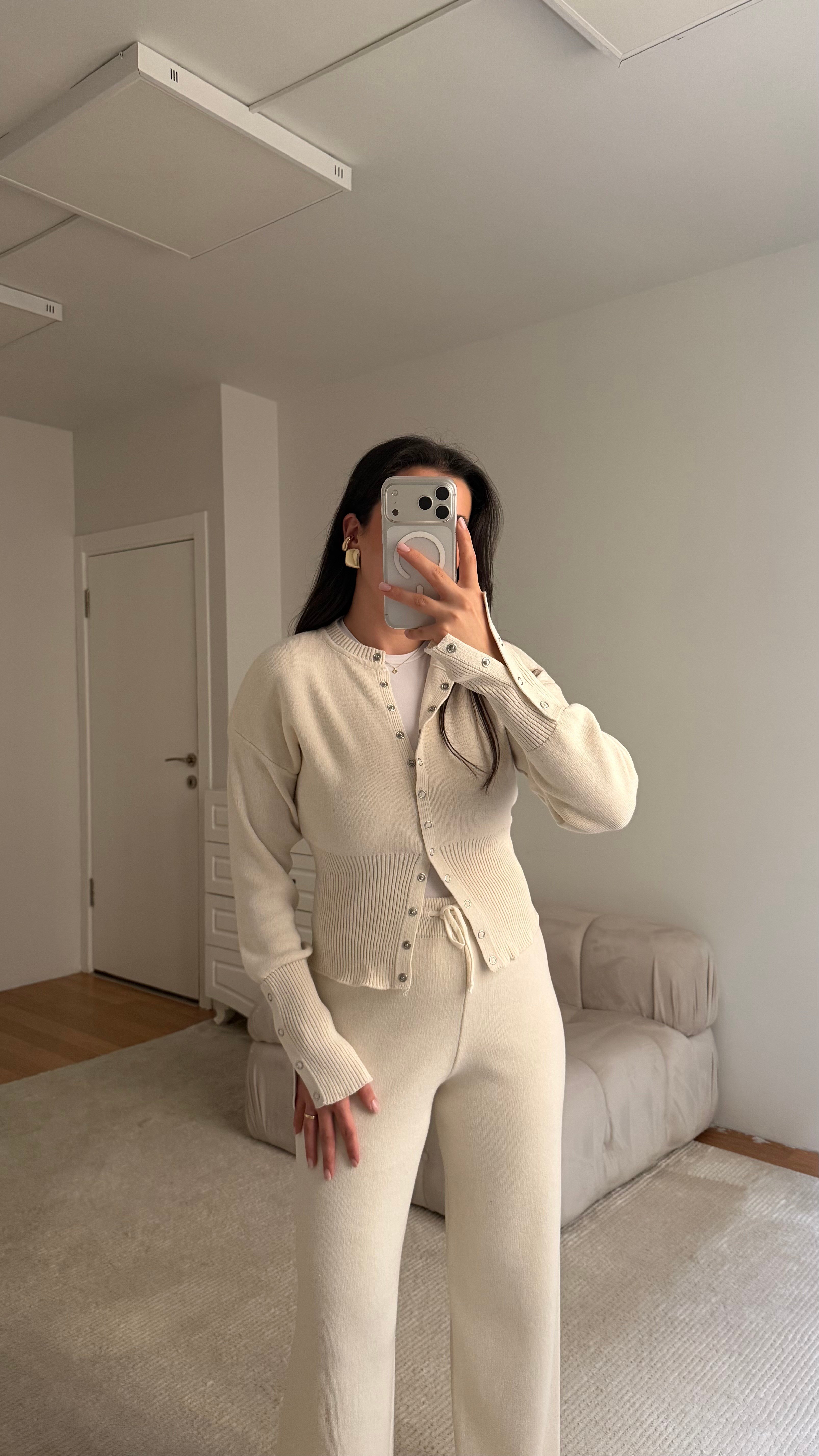 Krem Bisiklet Yaka Çıtçıtlı 2'li Triko Takım