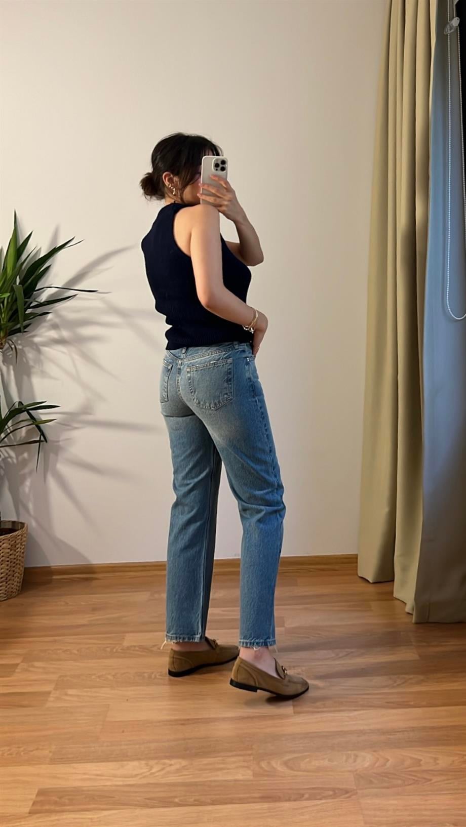 LIME'S ORTA BEL STRAIGHT JEAN