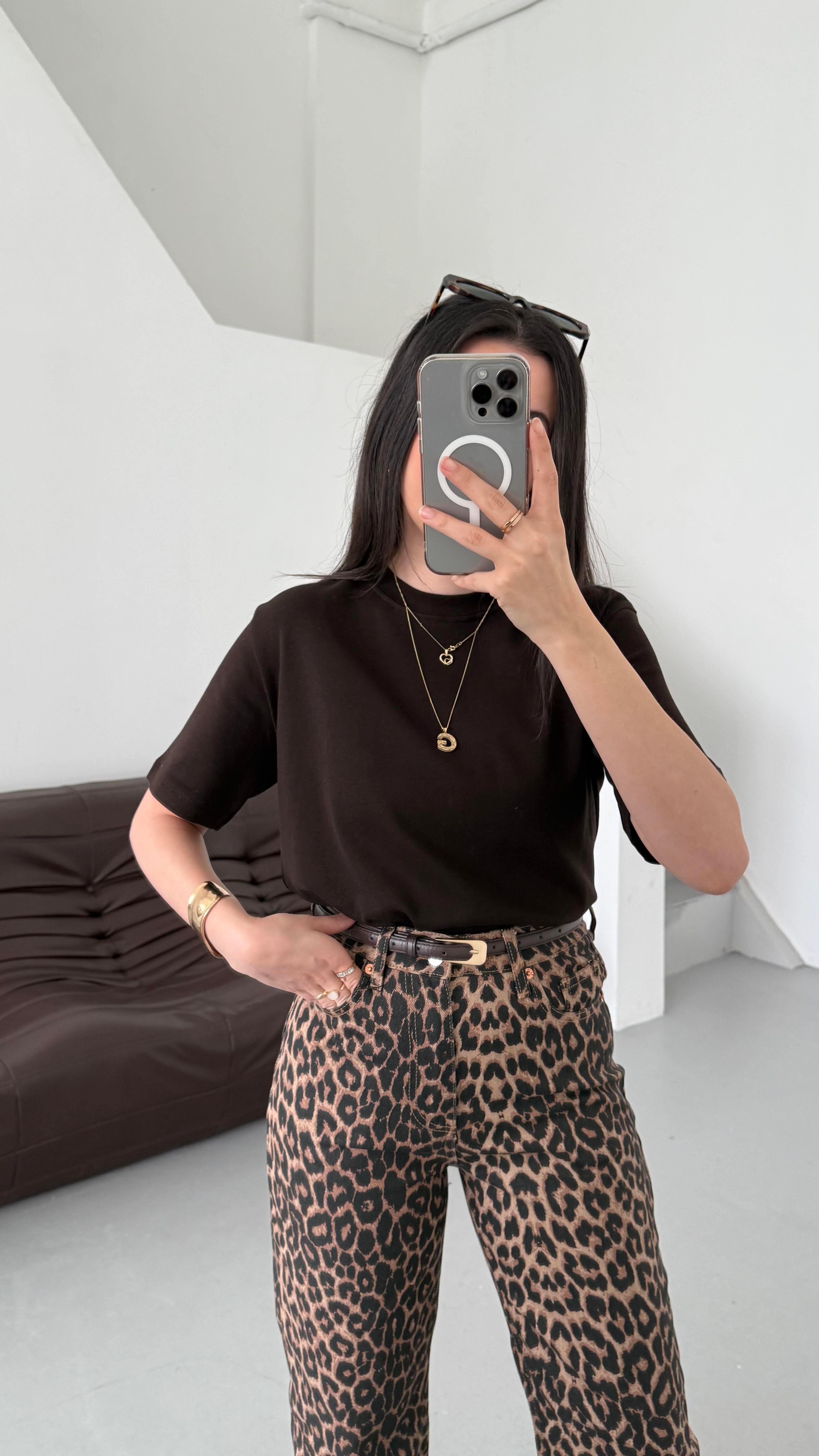 Mad Acı Kahve Basıc Tişört 