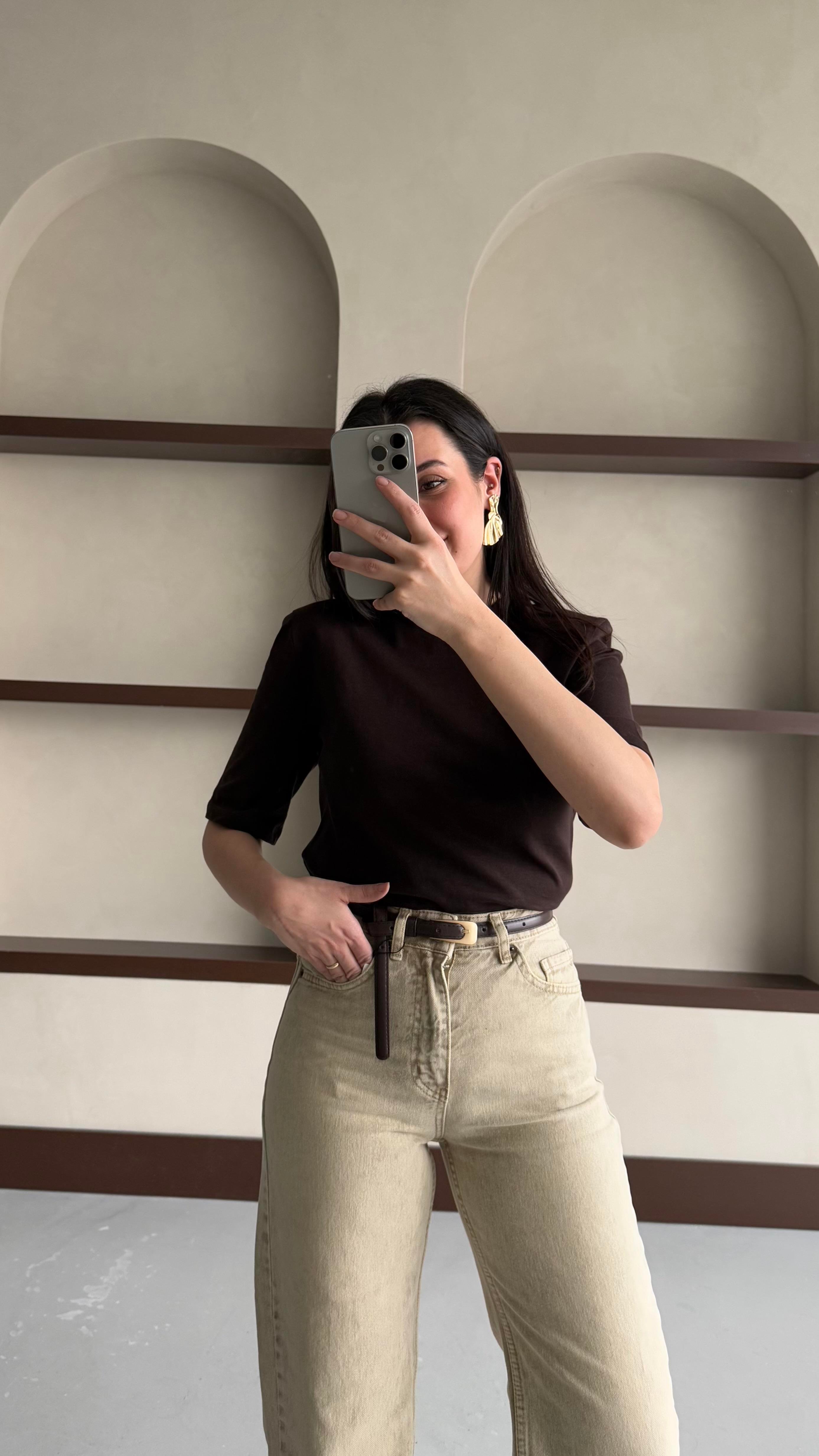 Mad Acı Kahve Vatkalı Basıc Tişört