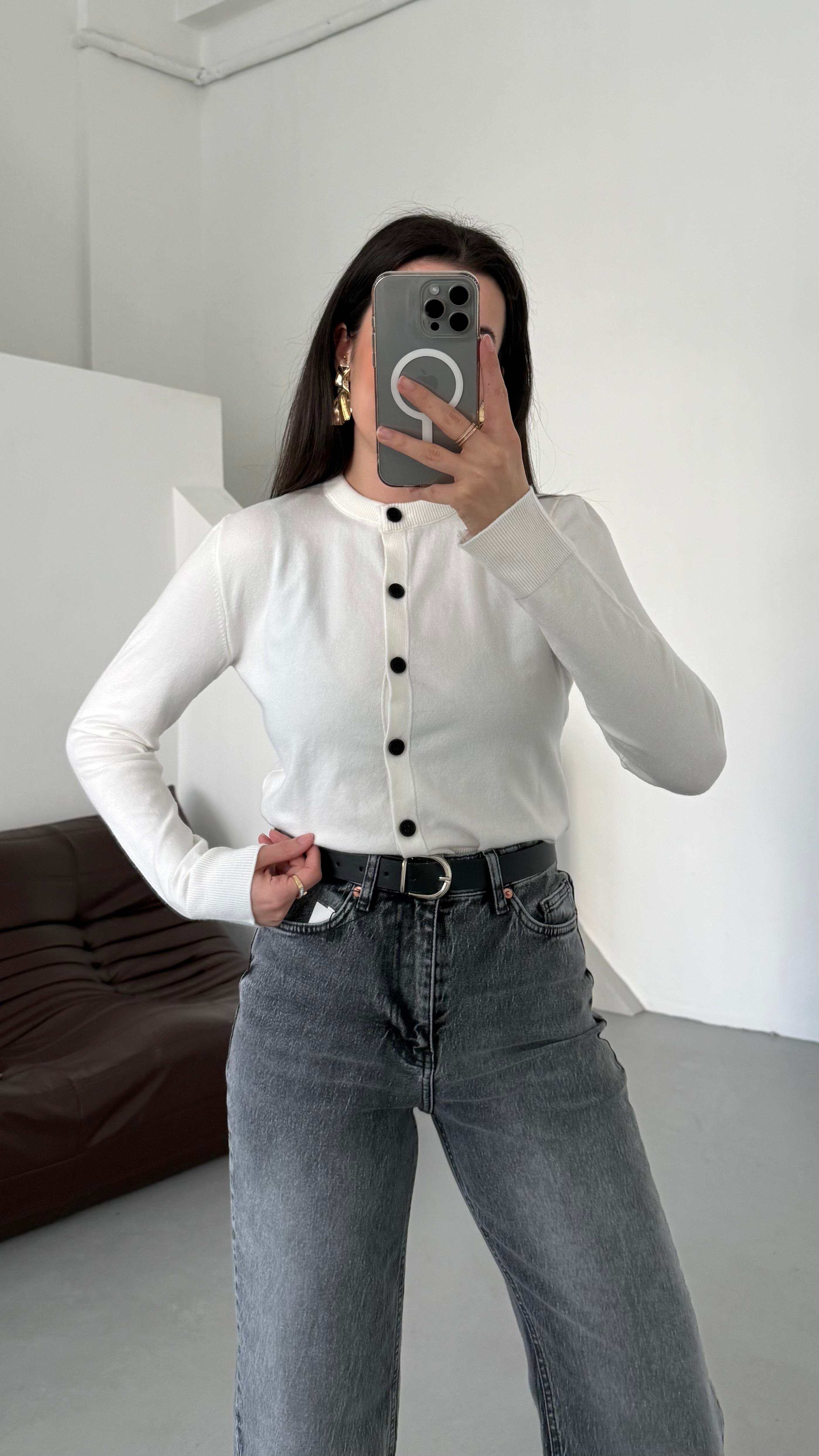 Mad Beyaz Dokulu Basıc Triko Hırka