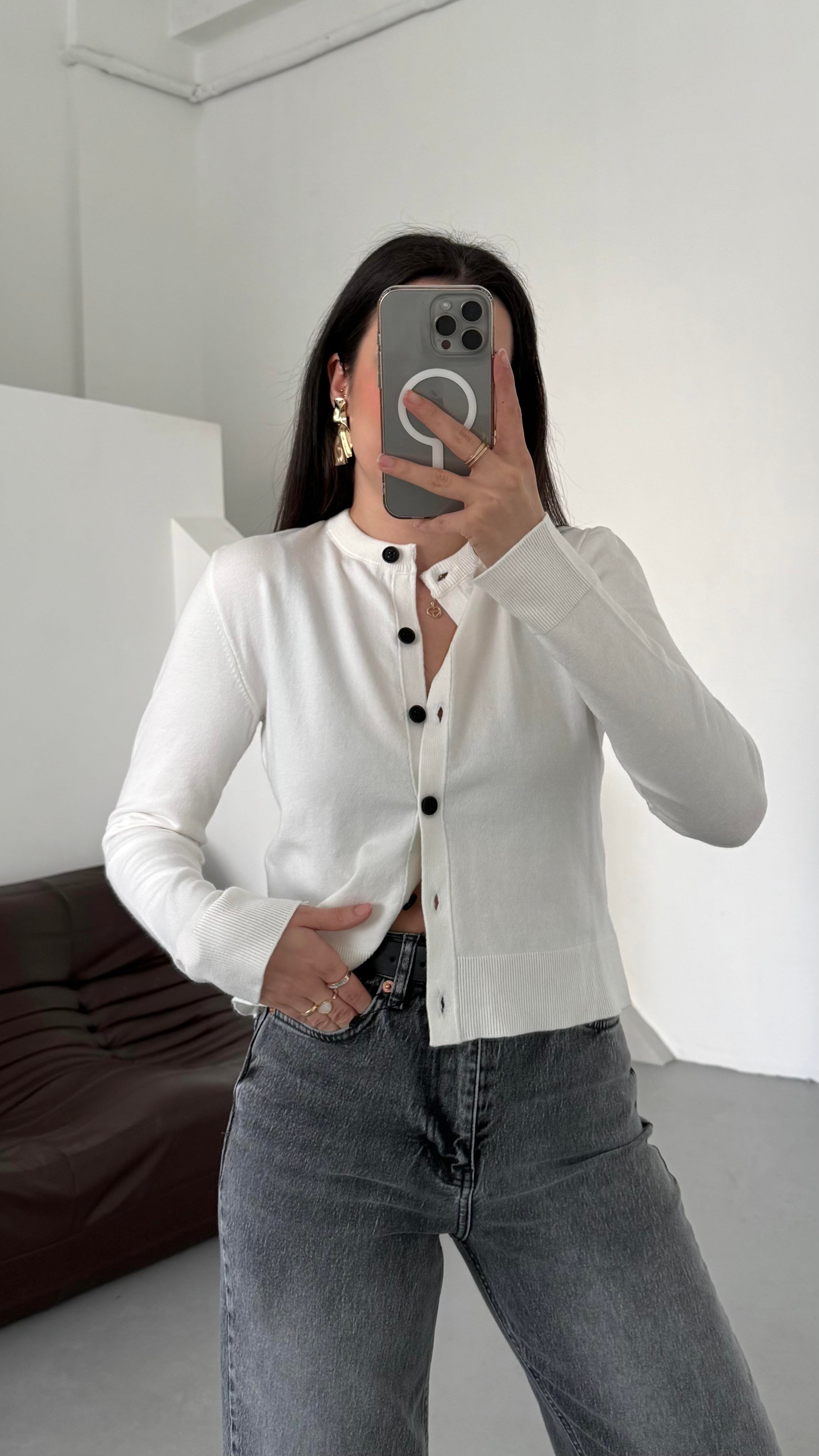 Mad Beyaz Dokulu Basıc Triko Hırka