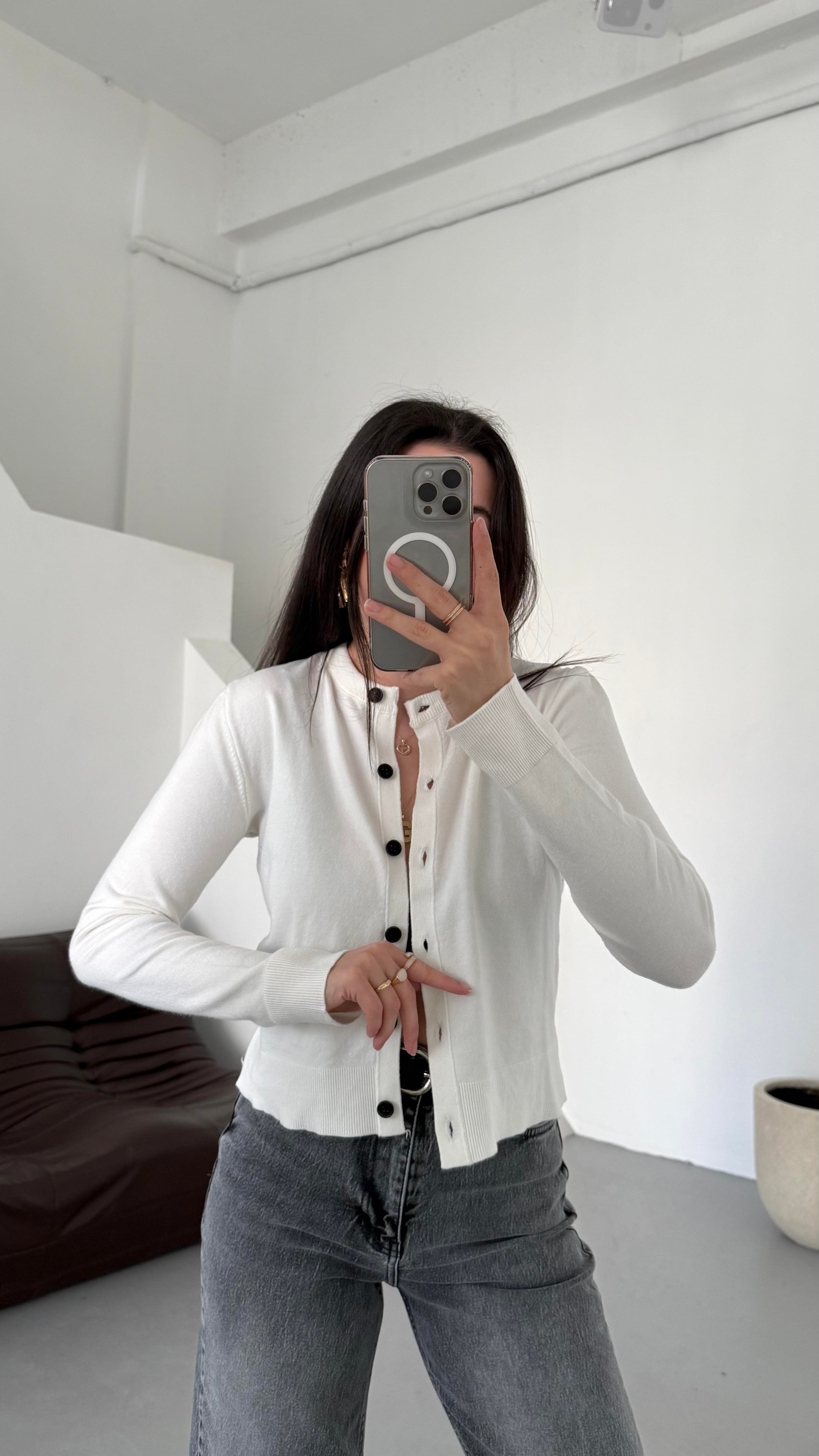 Mad Beyaz Dokulu Basıc Triko Hırka