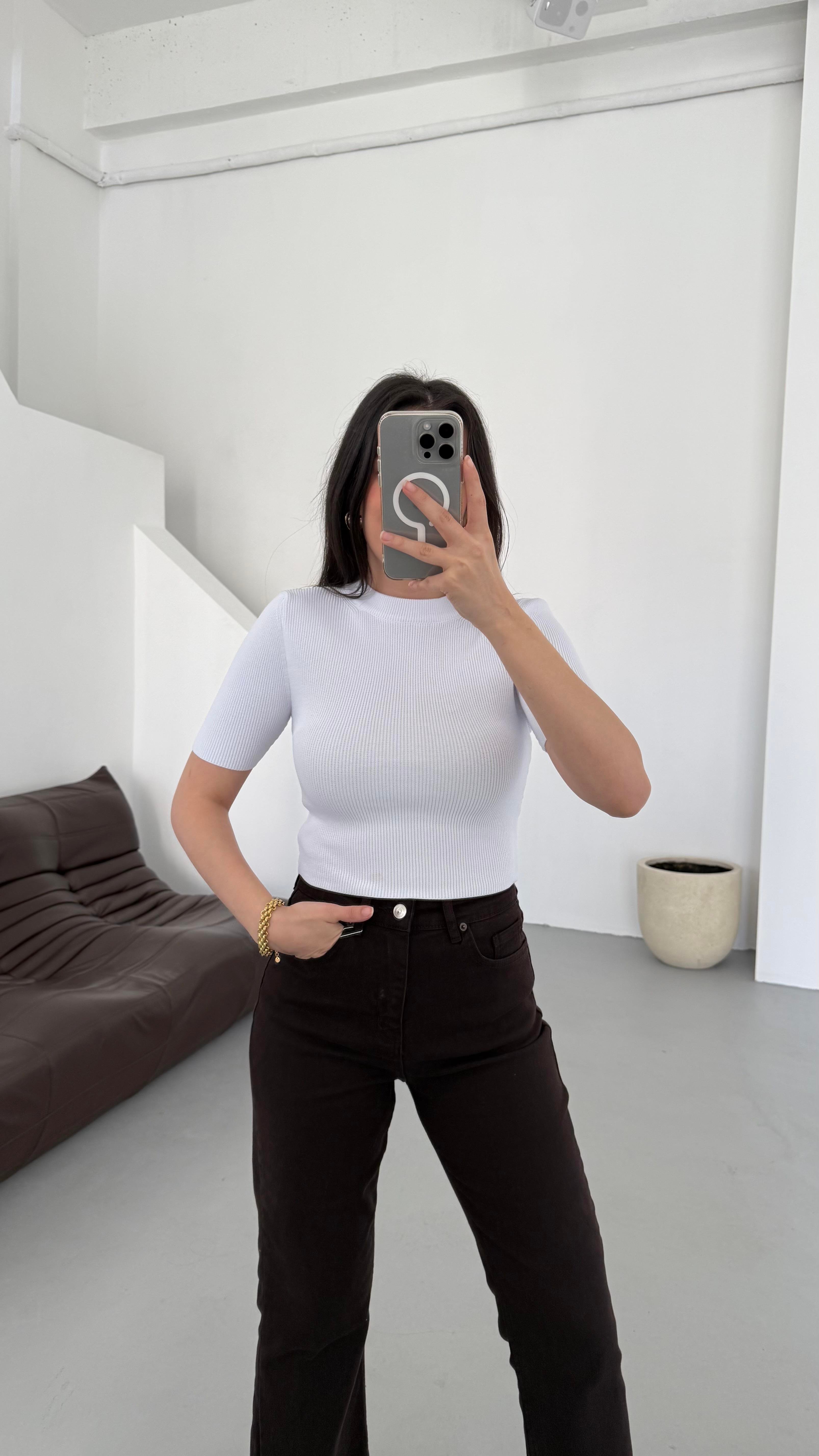 Mad Beyaz Kısa Kollu Örme Triko