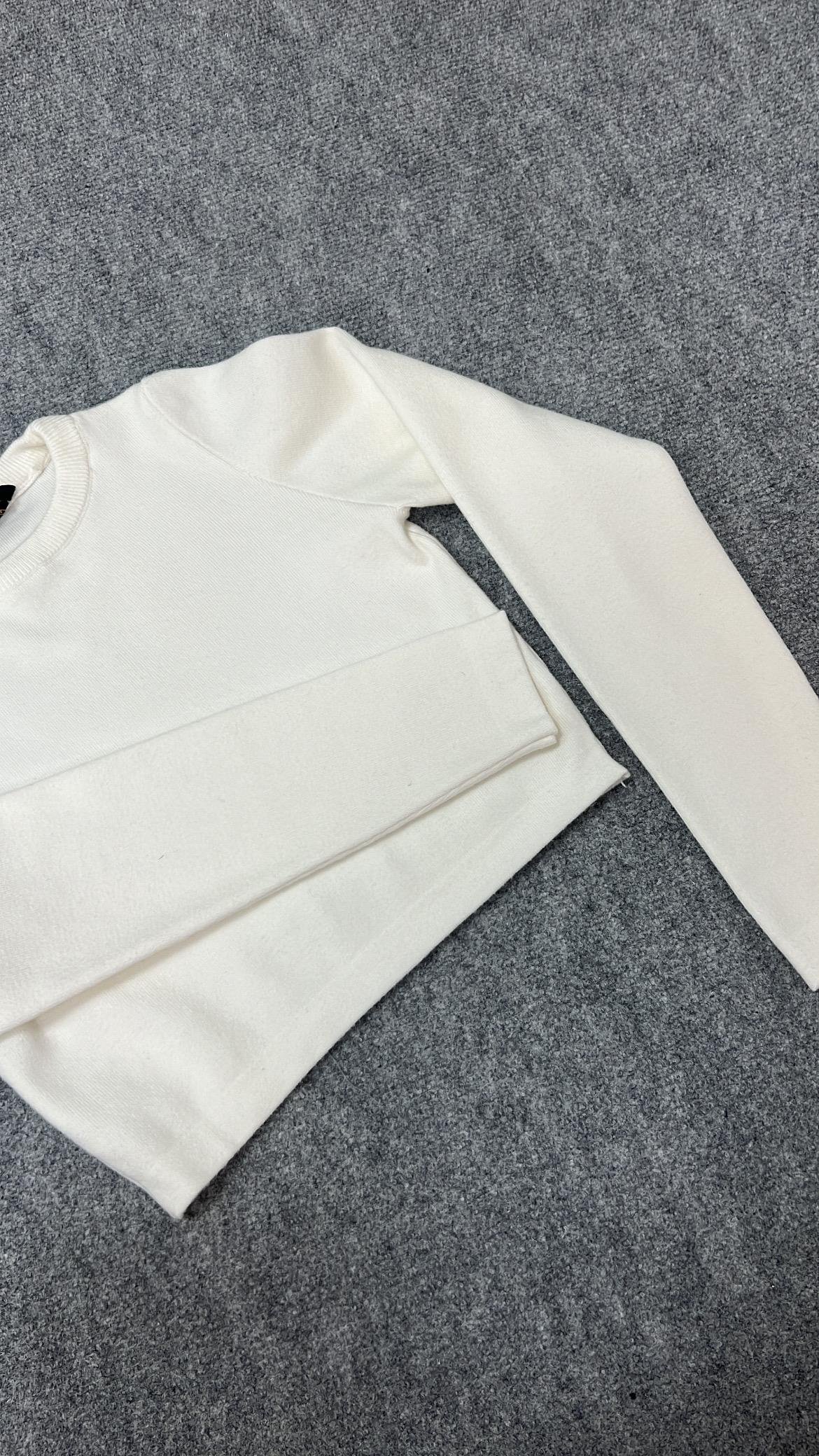 MAD BEYAZ SIK ÖRME CROP TRİKO