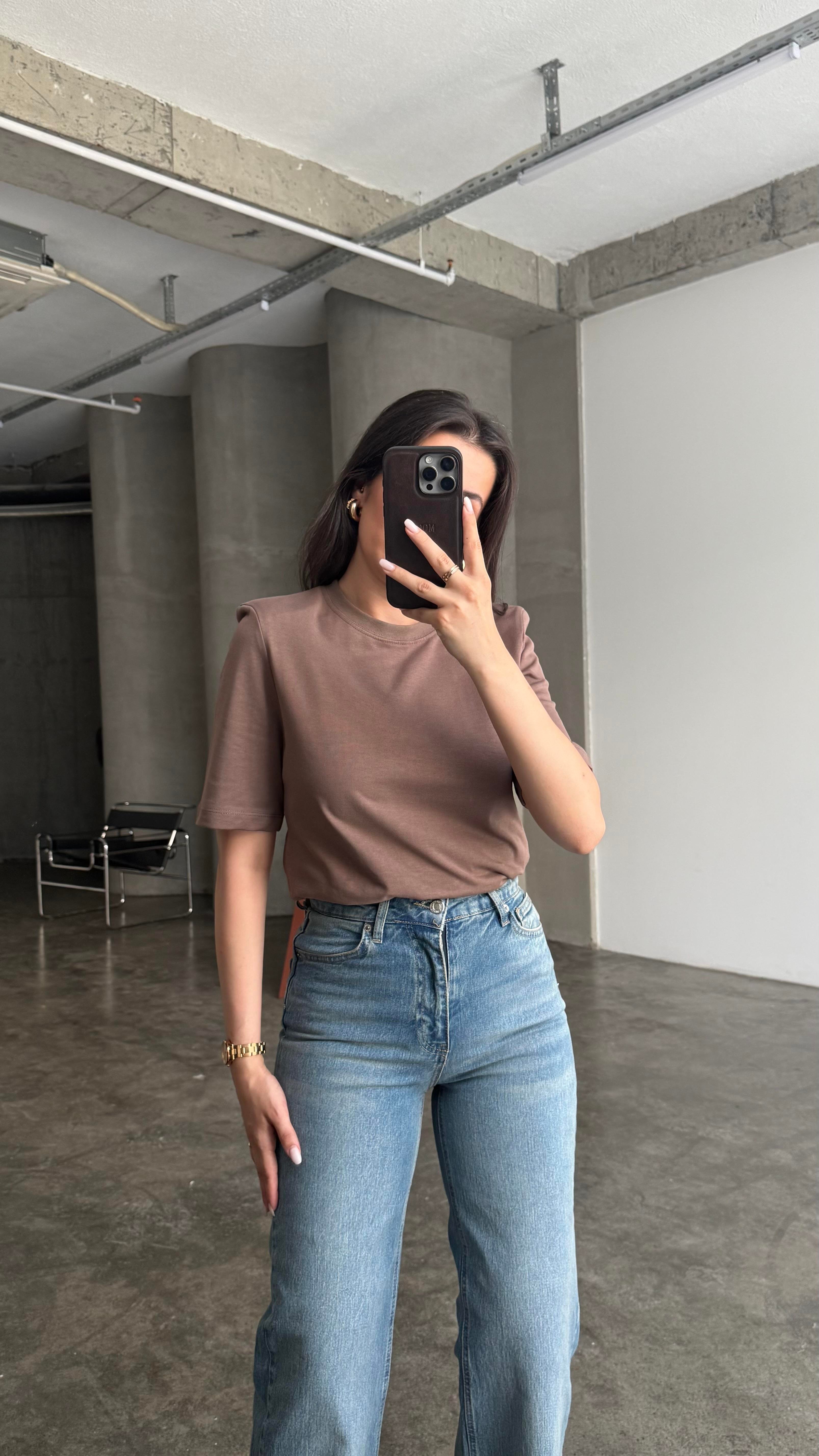 Mad Kakao Vatkalı Basıc Tişört