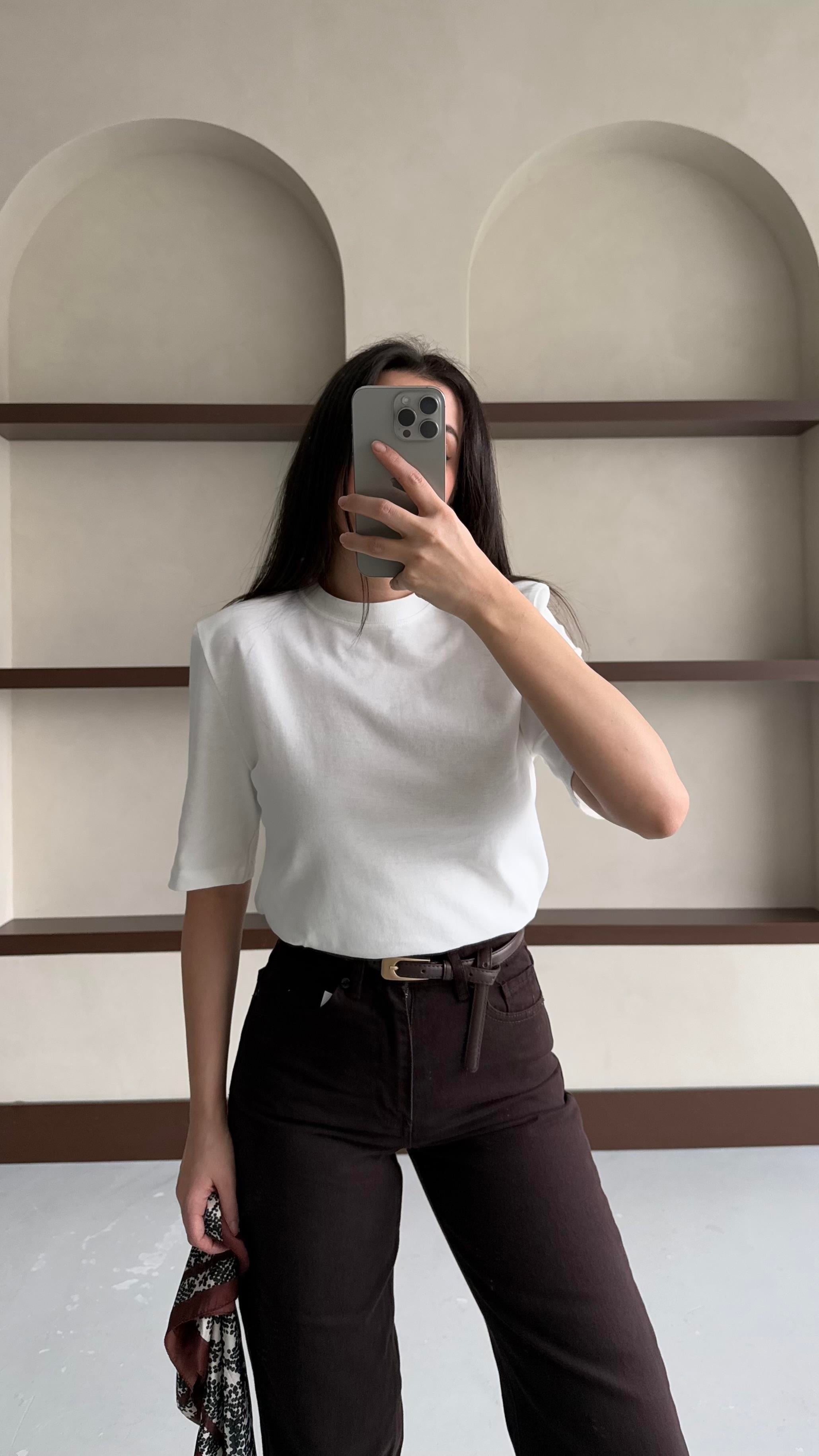 Mad Krem Vatkalı Basıc Tişört