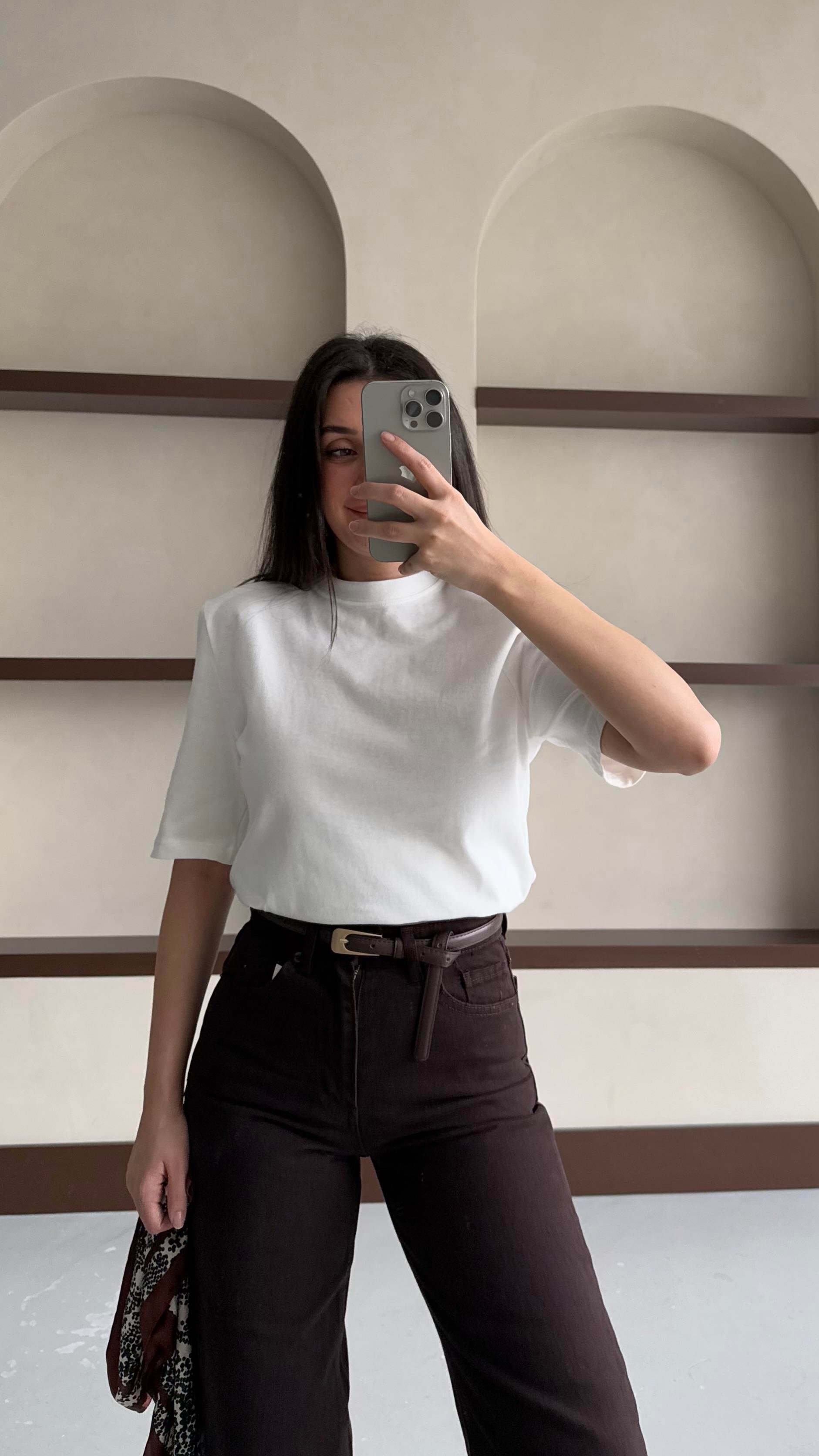 Mad Krem Vatkalı Basıc Tişört