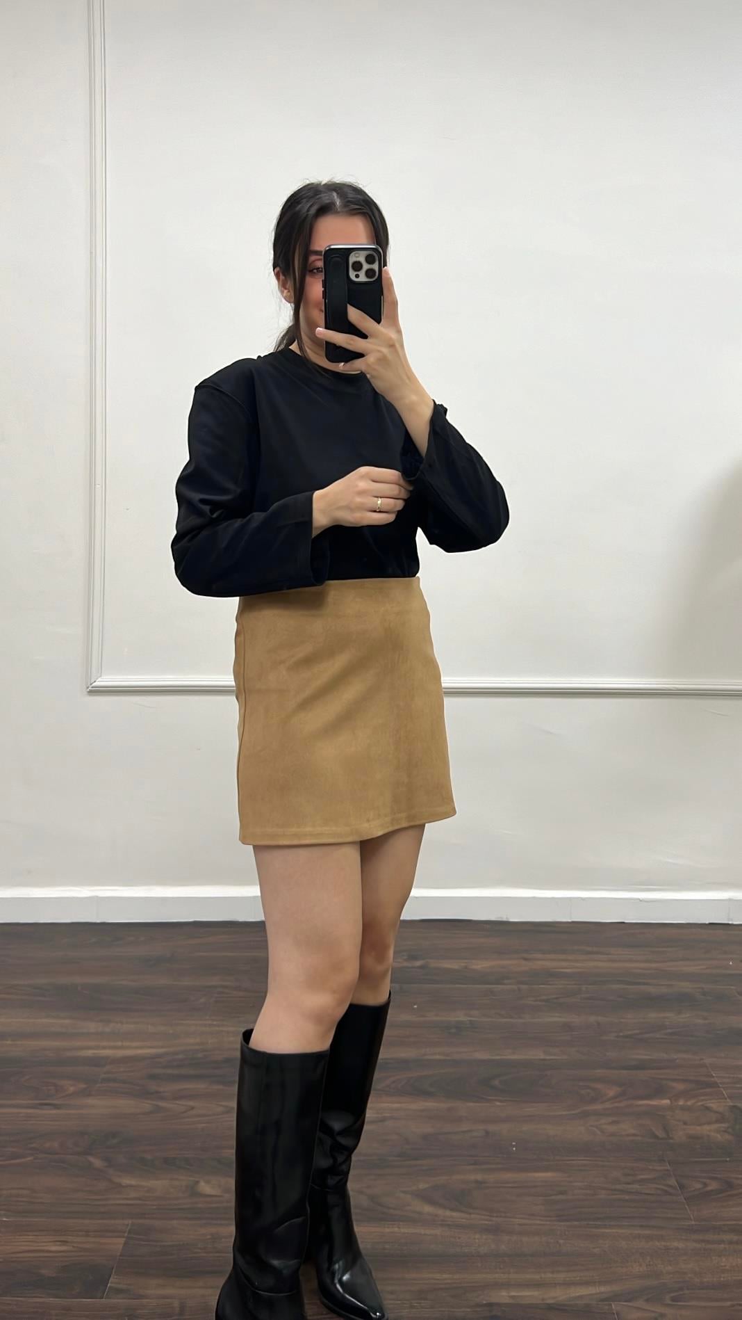 Mad Siyah Dikiş Detay Uzun Kollu Basıc Tişört