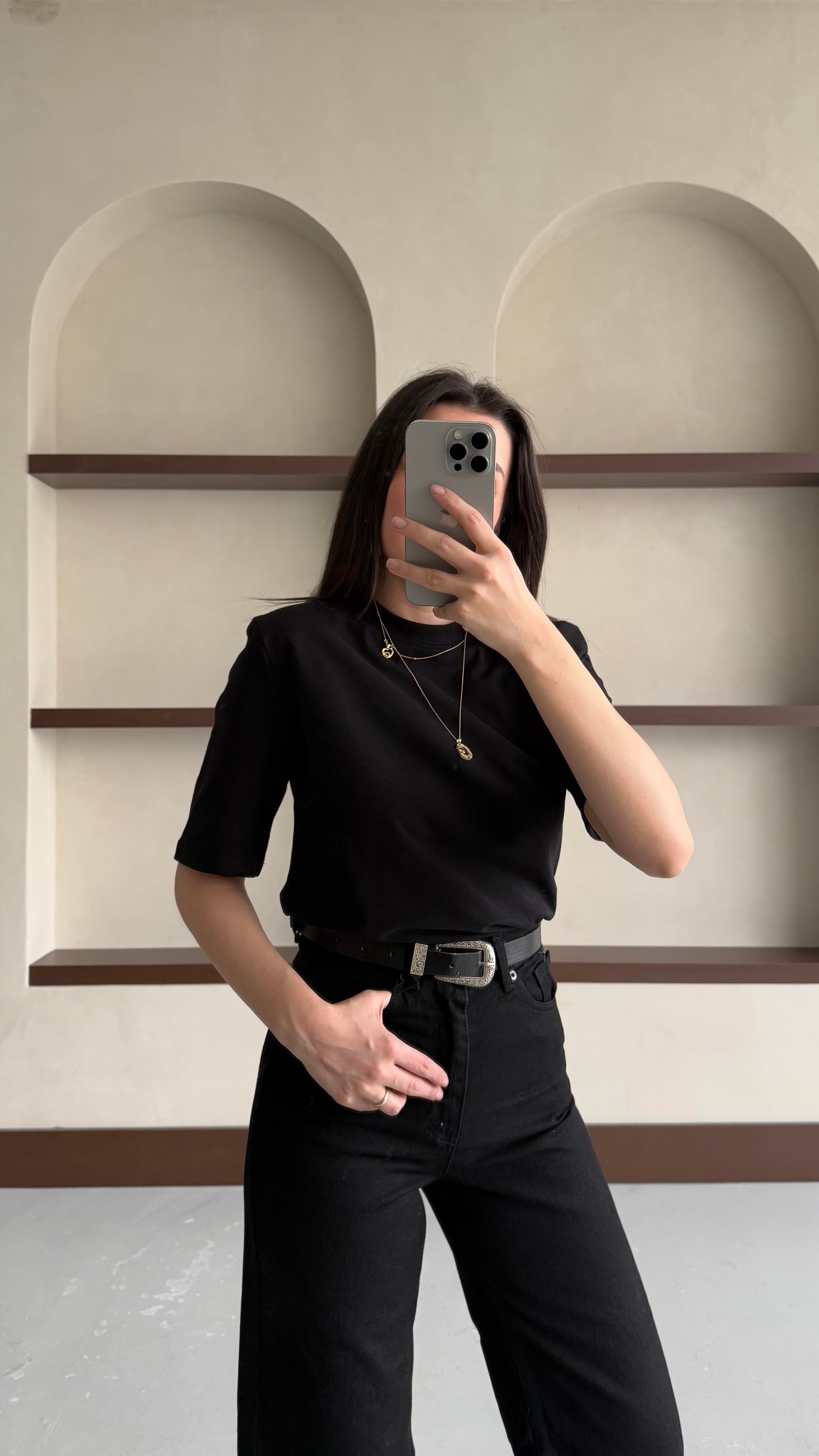 Mad Siyah Vatkalı Basıc Tişört