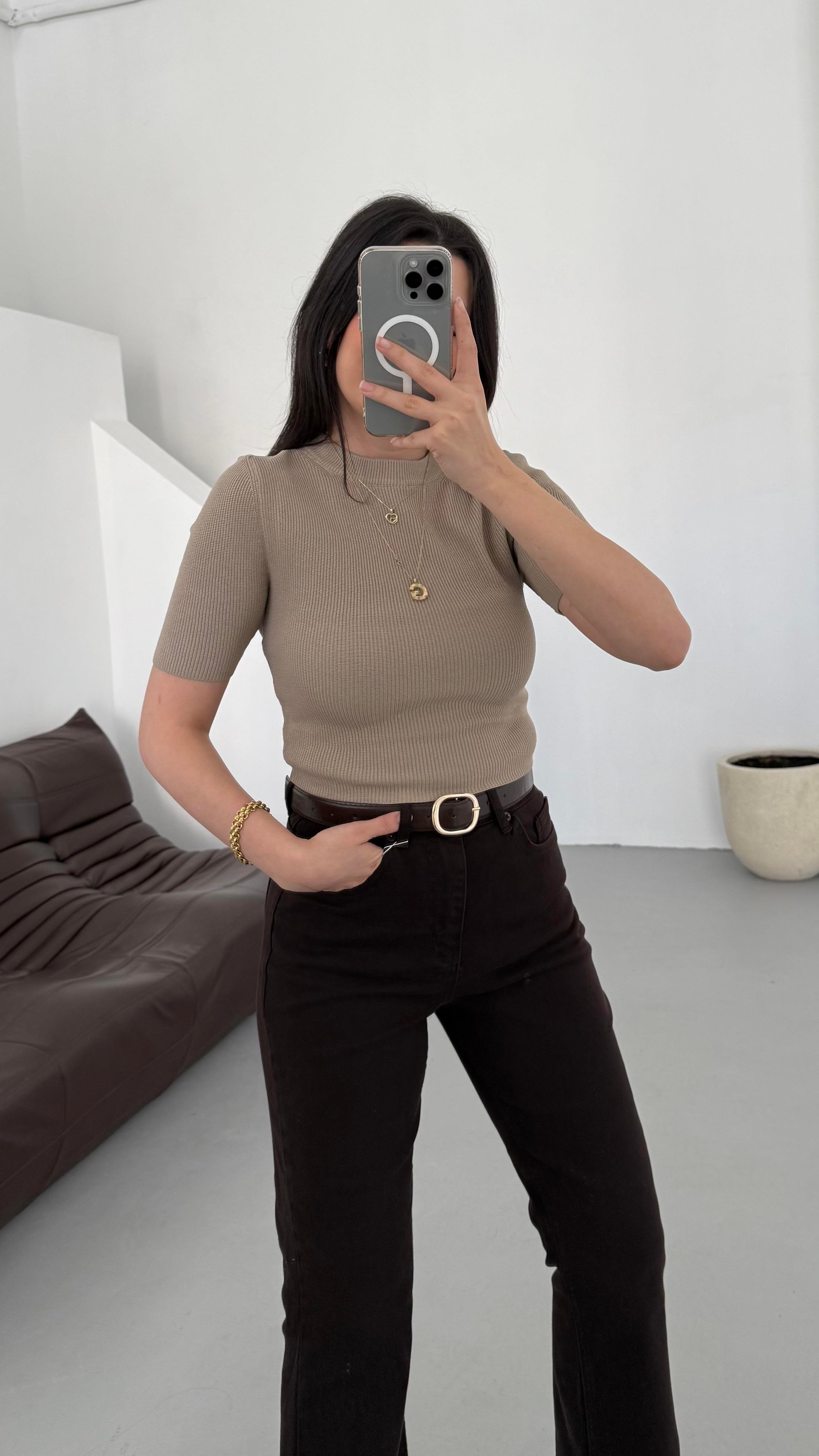 Mad Vizon Kısa Kol Örme Triko