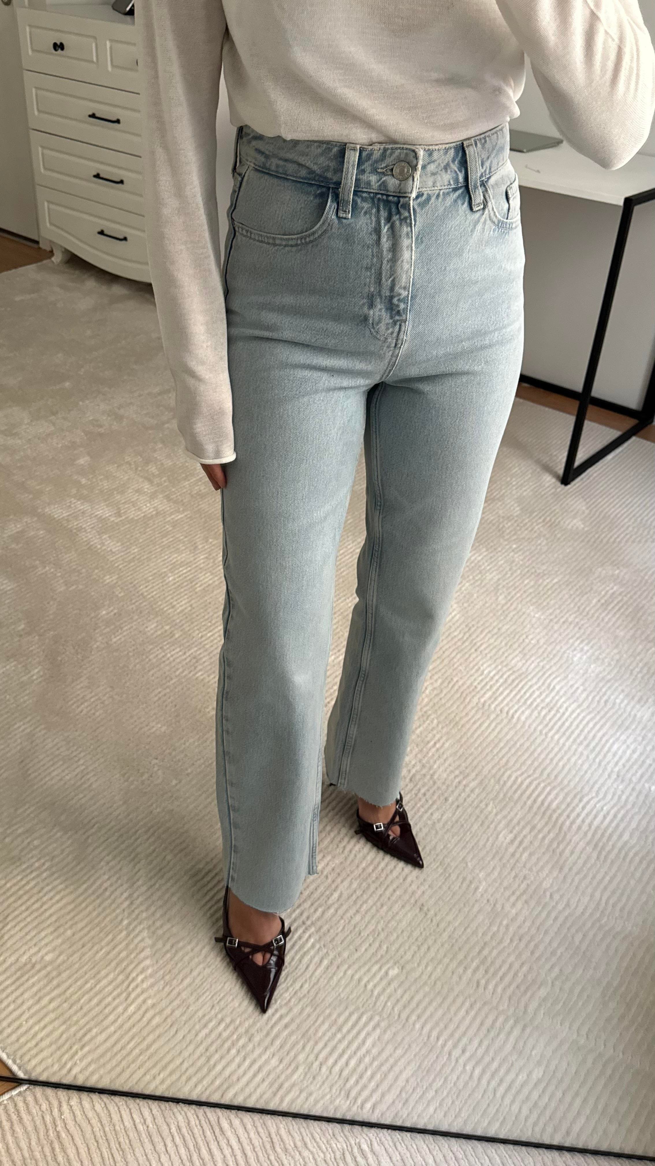 Marka Açık İndigo Straight Fit Jean