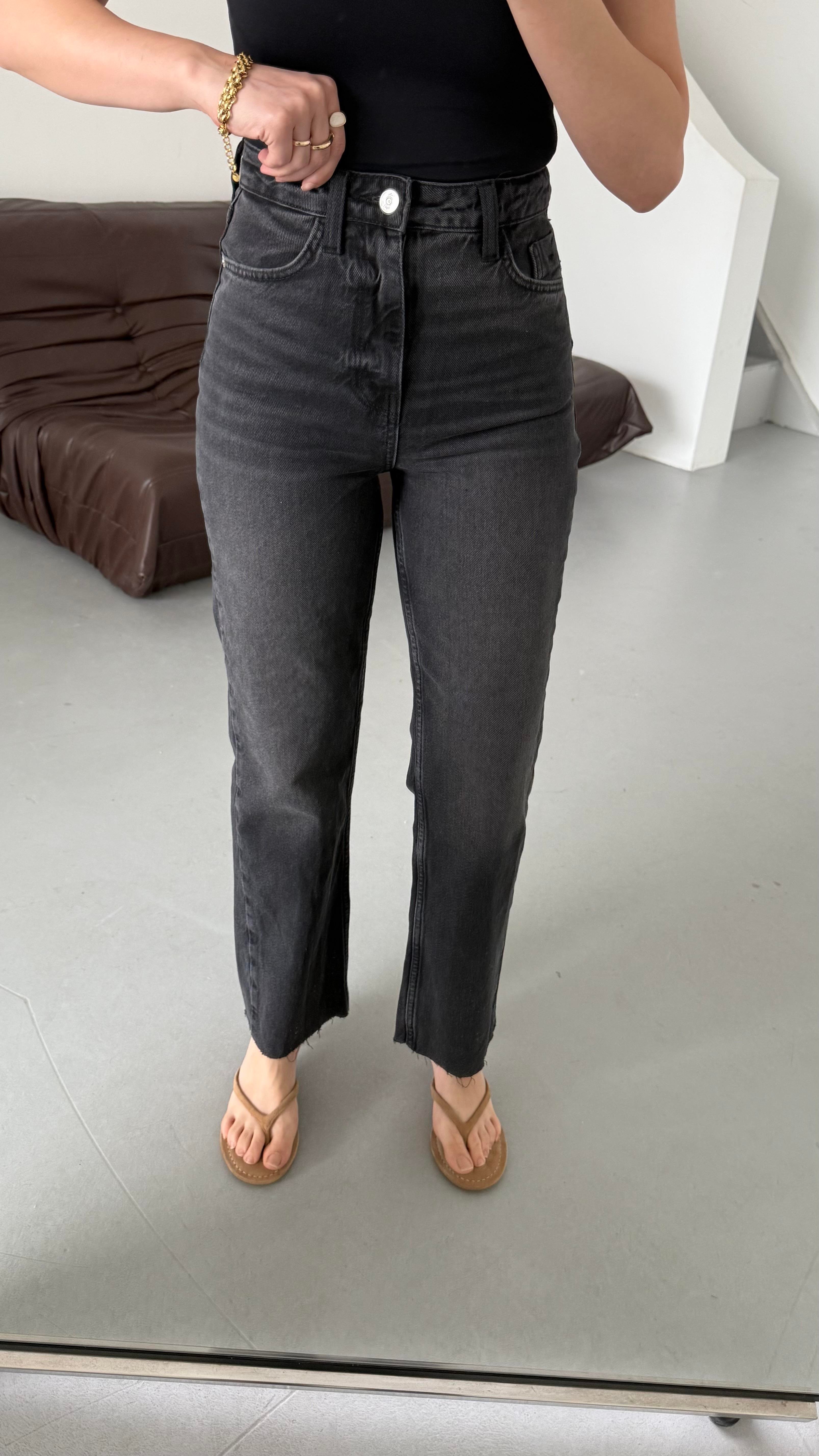 Marka Antrasit Straight Jean