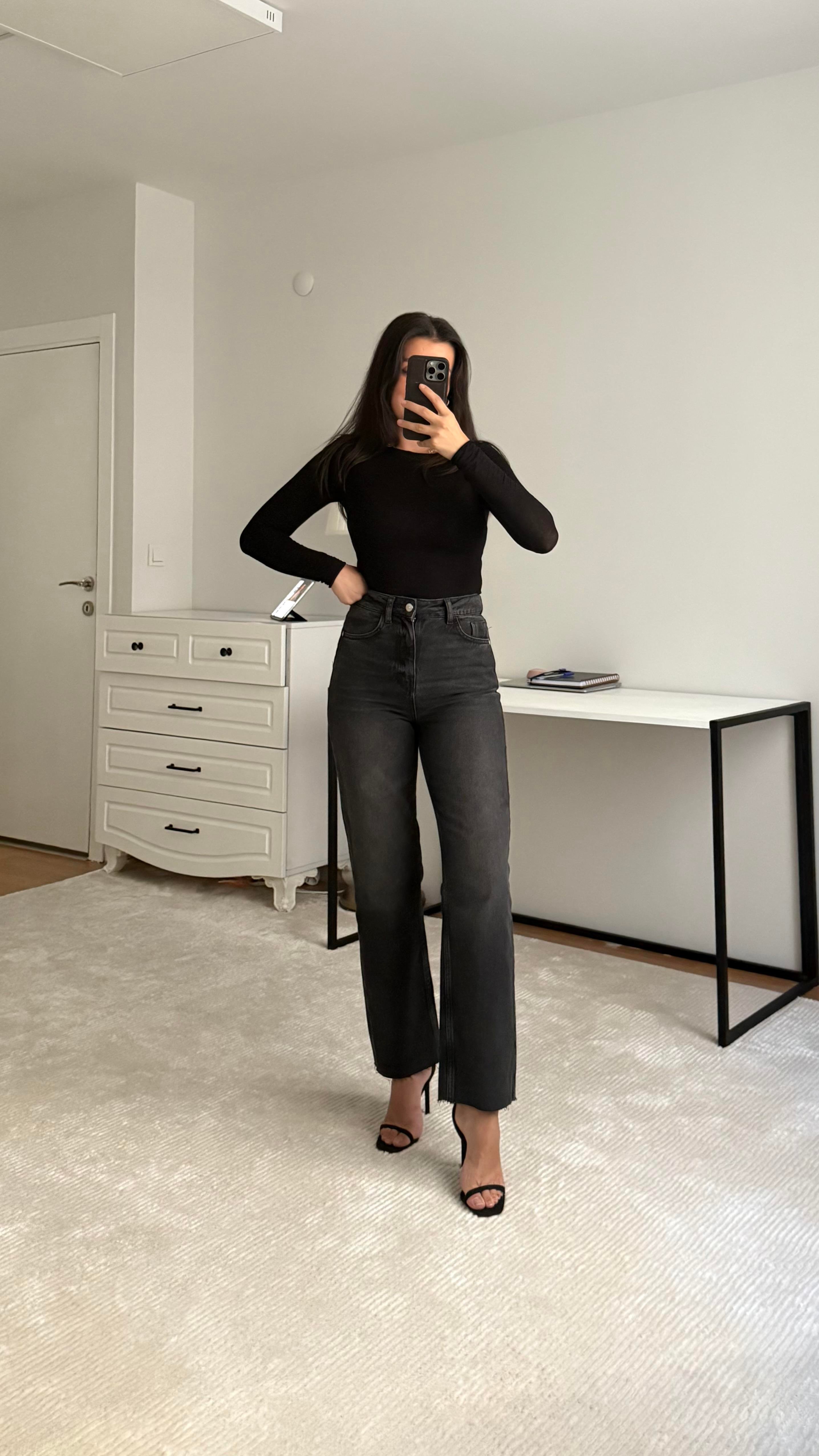 Marka Antrasit Straight Jean