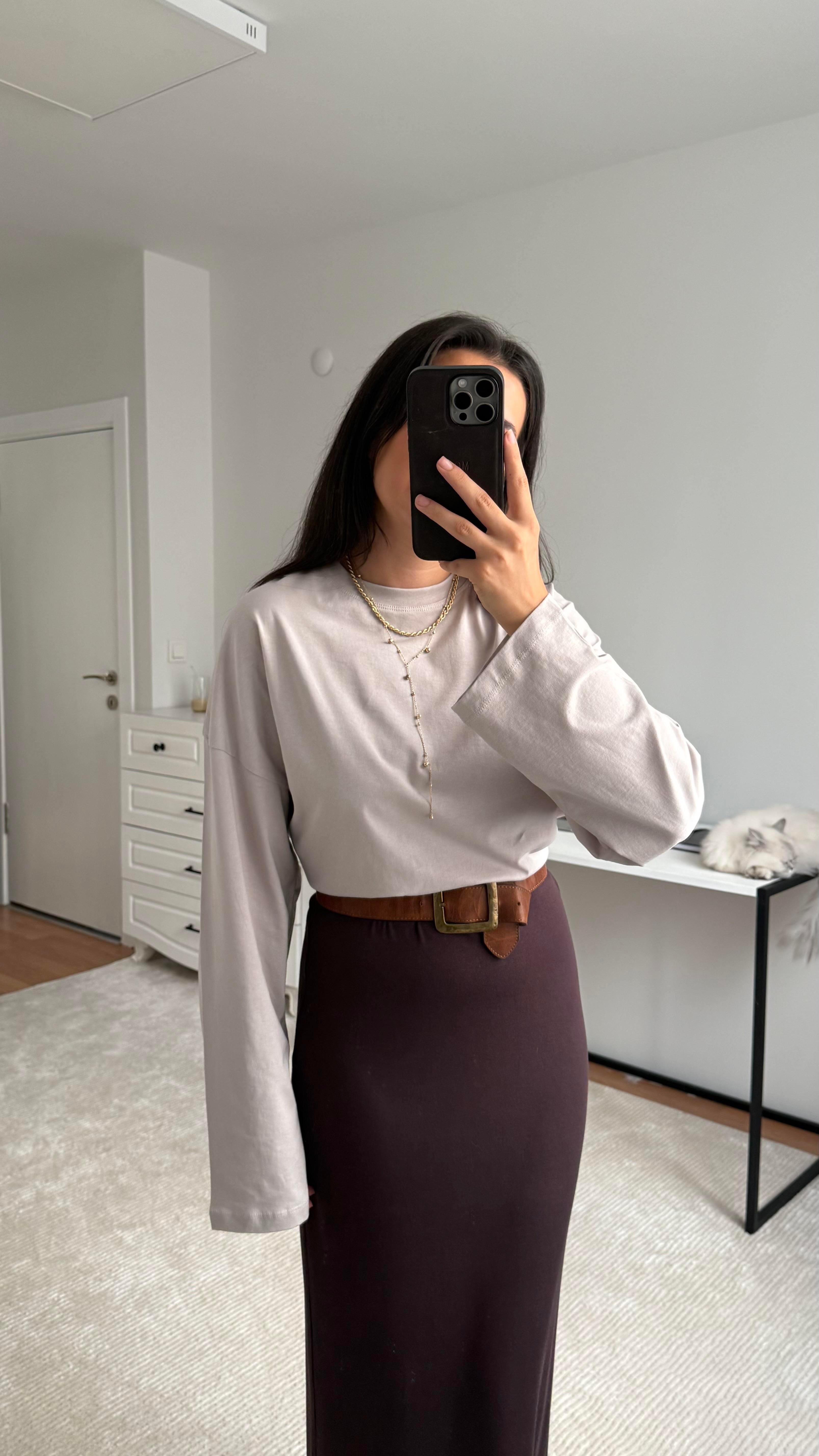 Marka Bej Basıc Sweatshirt