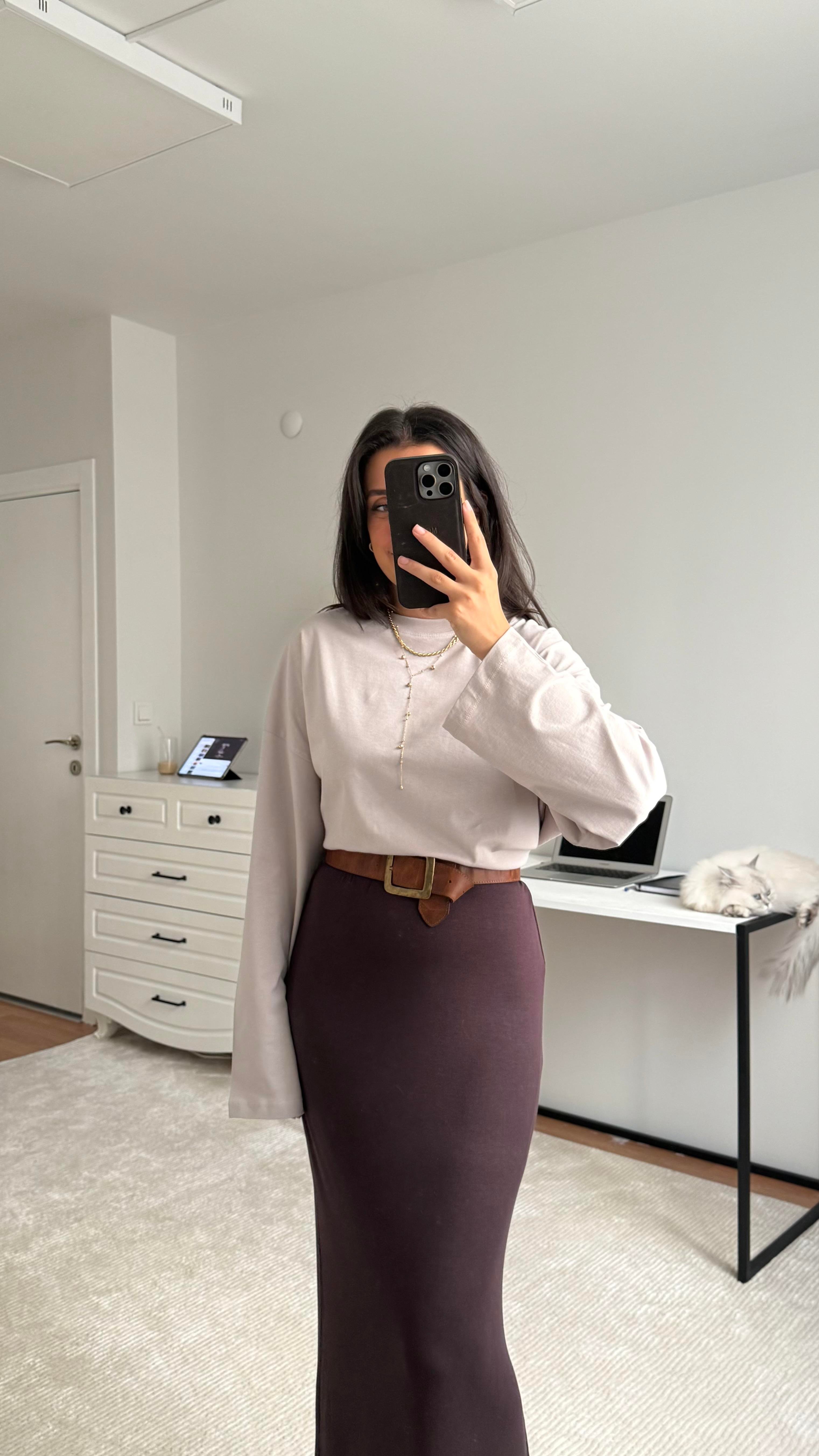 Marka Bej Basıc Sweatshirt