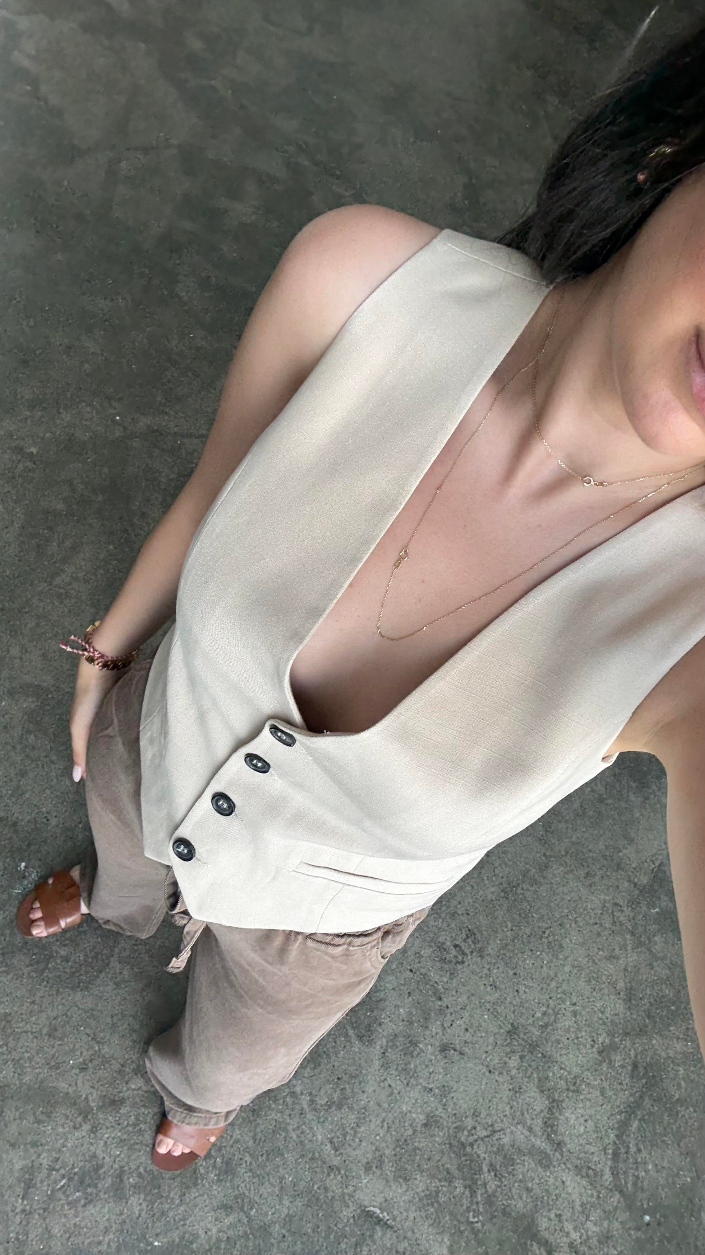 Marka Bej Klasik Model Yelek