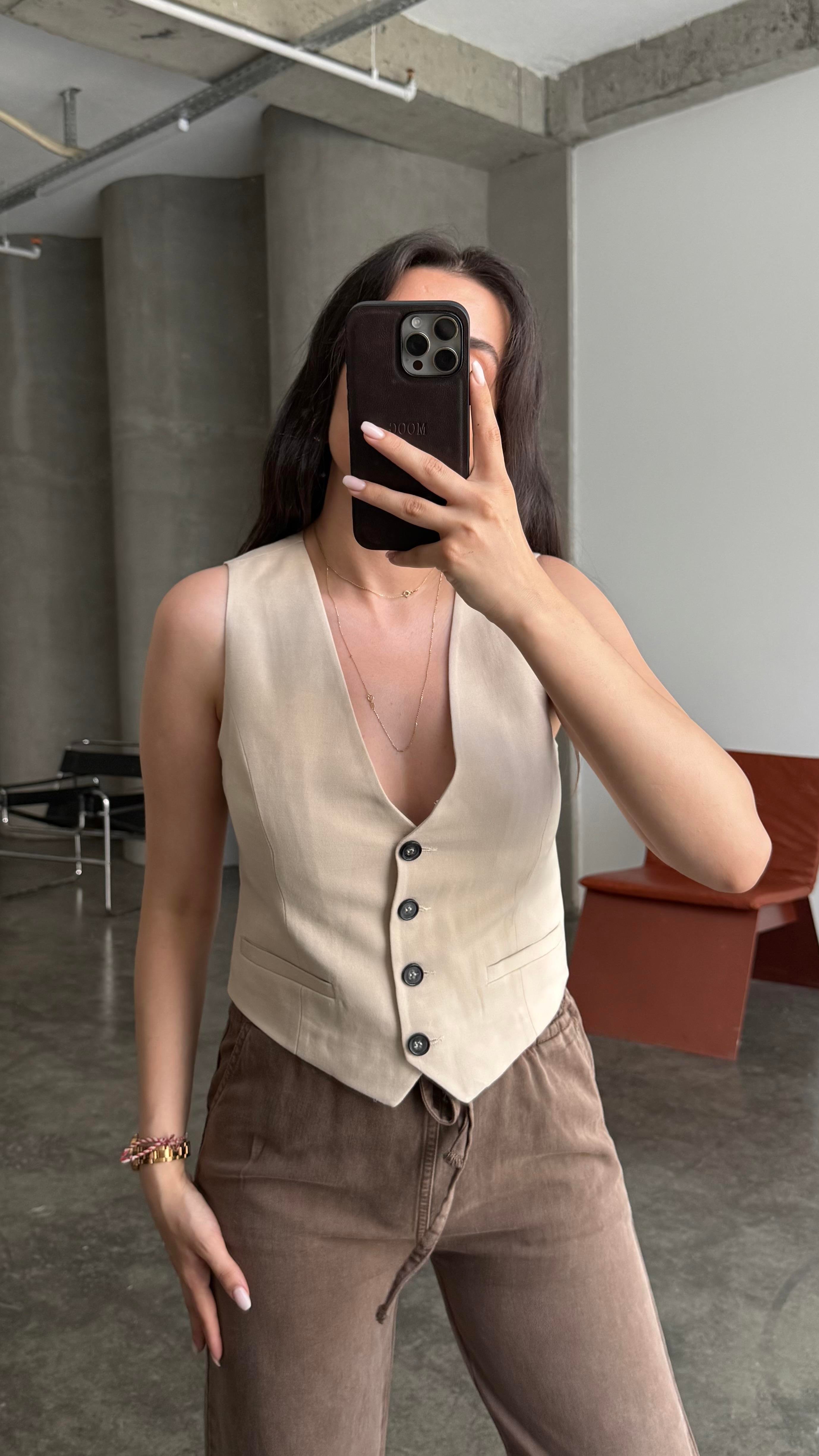 Marka Bej Klasik Model Yelek