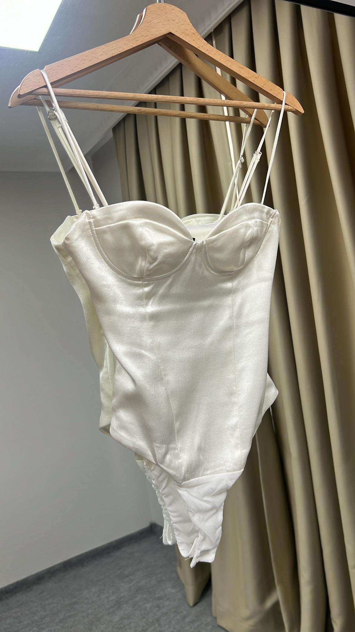 Marka Beyaz Çift Katlı Bodysuit