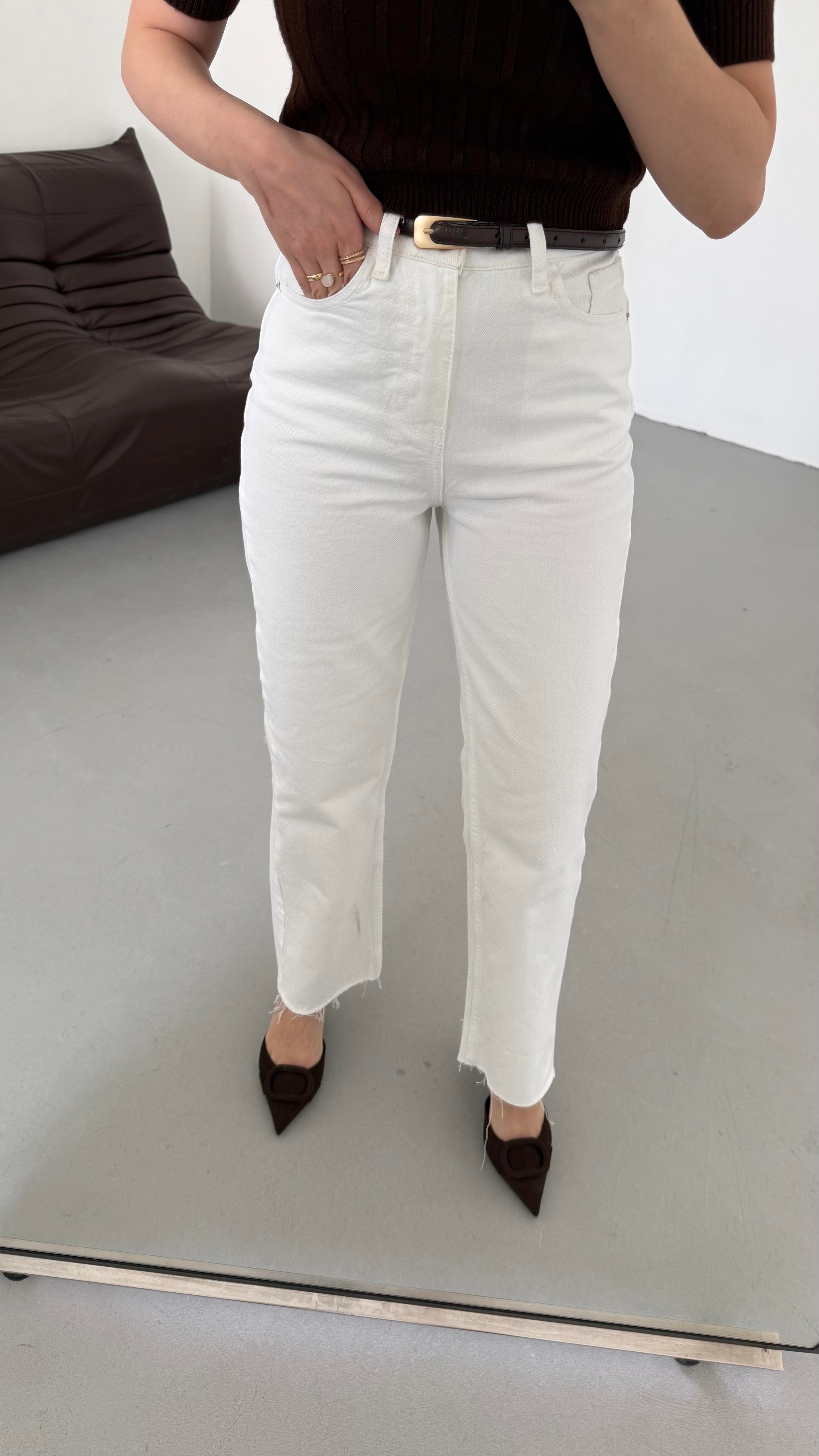 Marka Beyaz Dtraight Jean