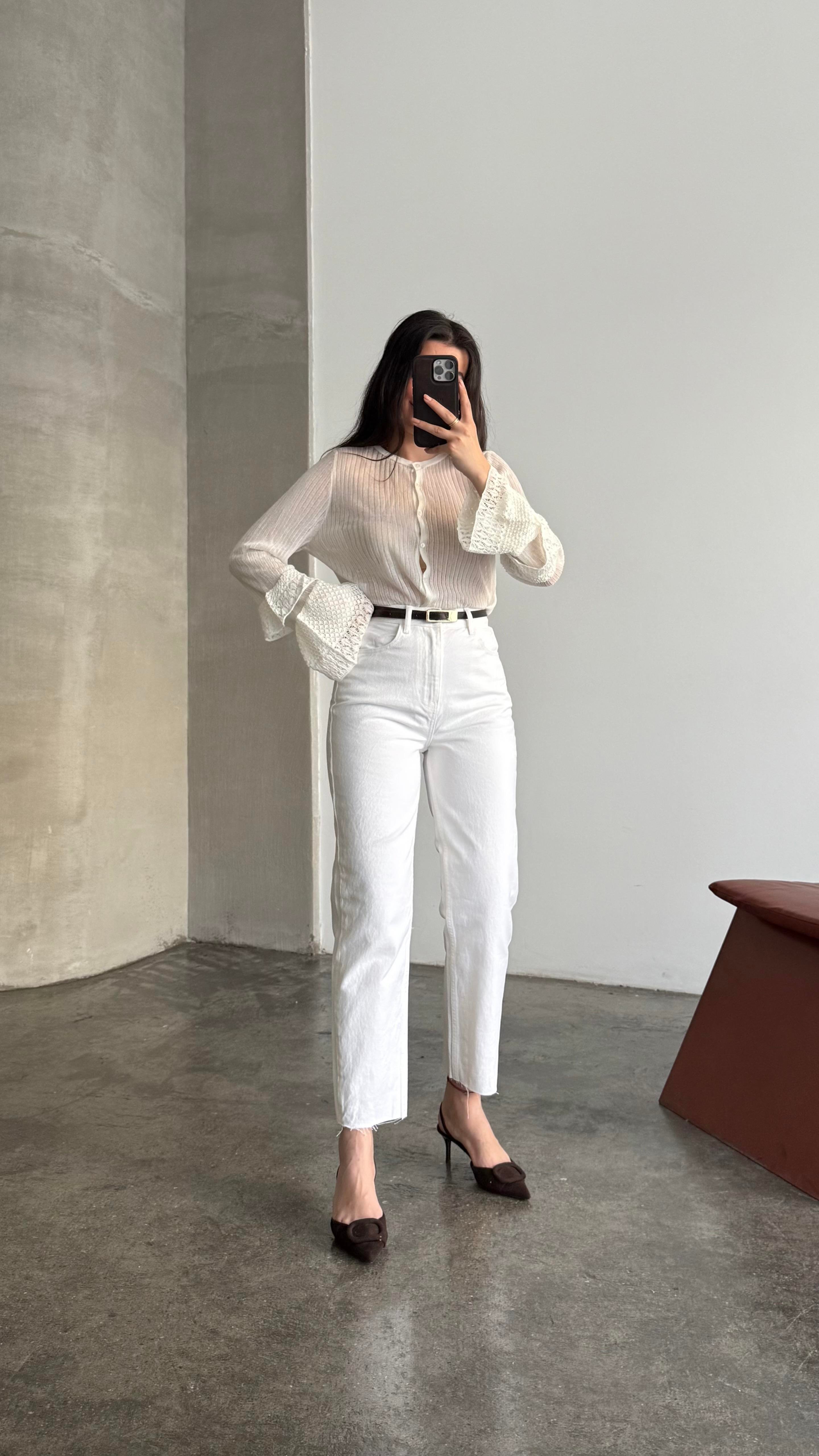 Marka Beyaz Mom Fıt Jean