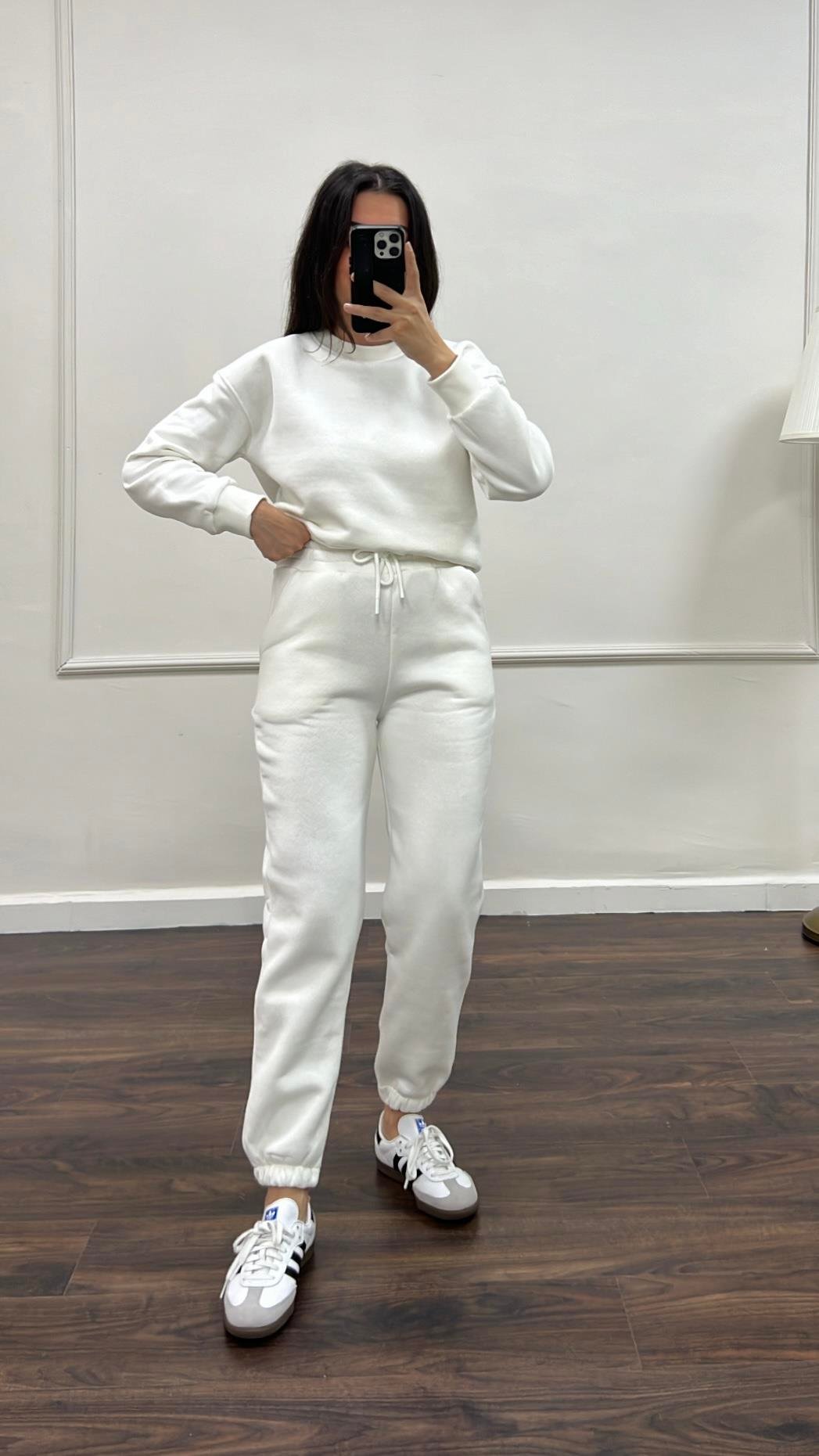 Marka Beyaz Pamuklu Basıc Sweatshirt/Jogger Takım