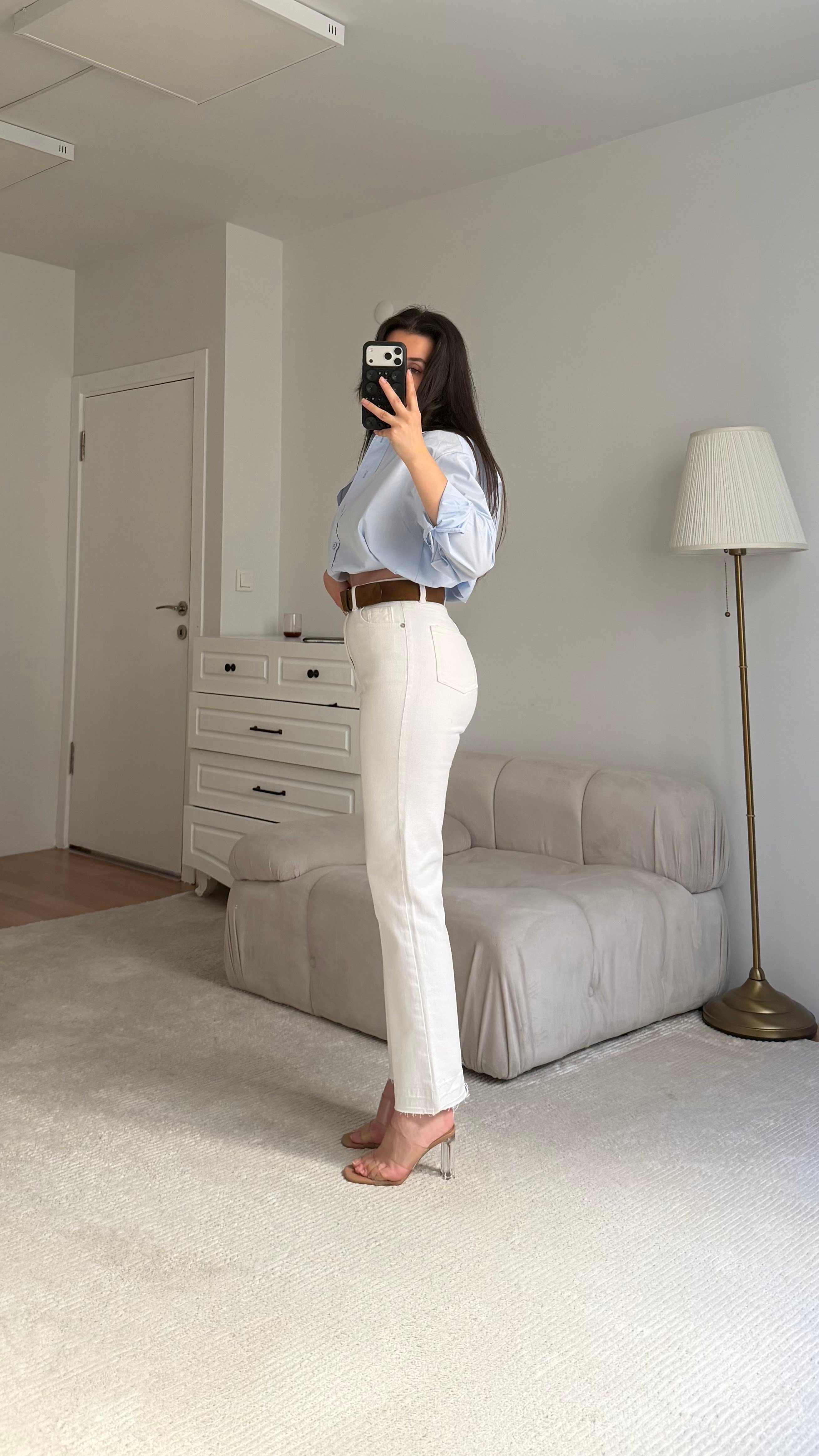 Marka Beyaz  Straight Fıt Jean