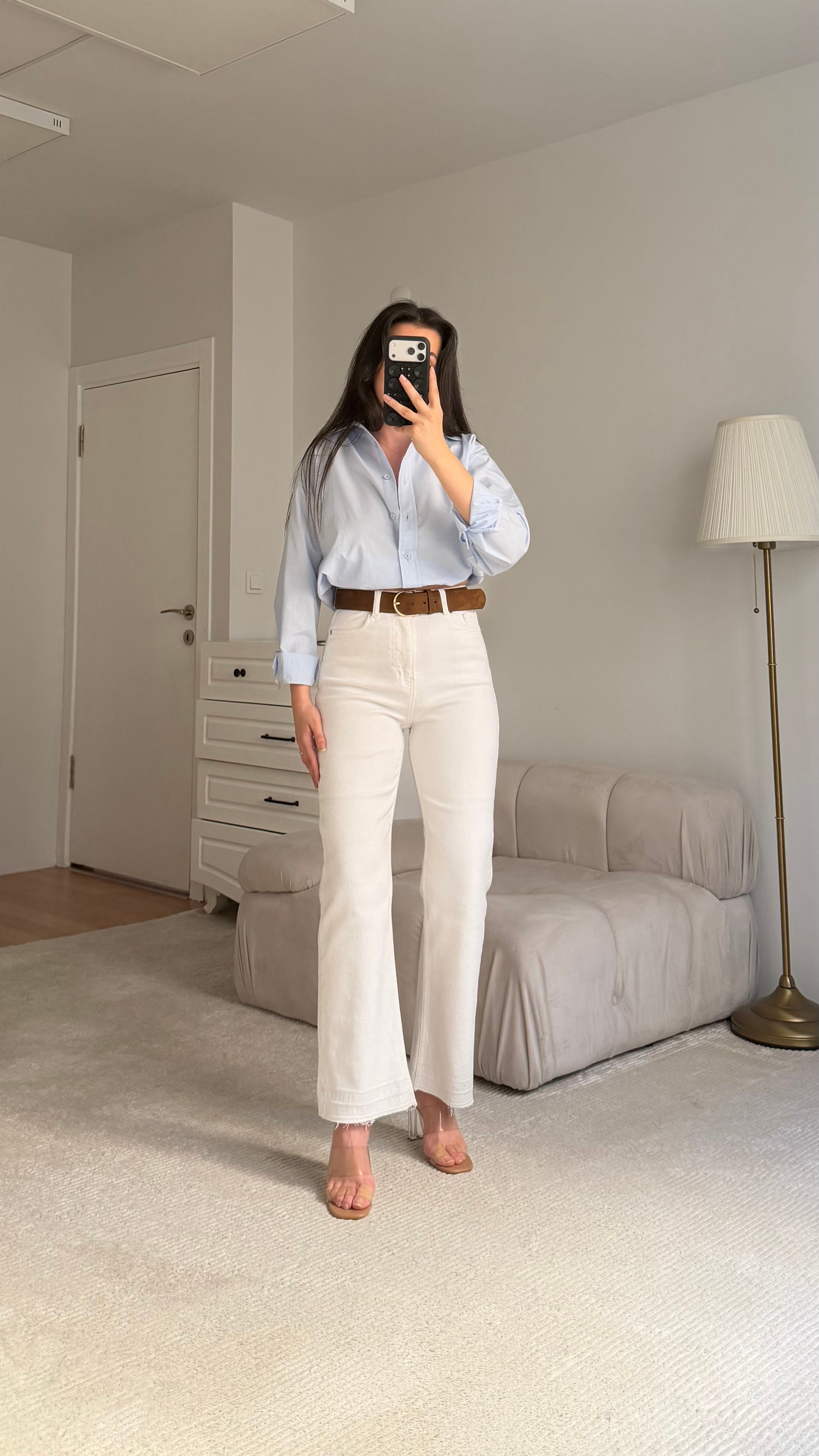 Marka Beyaz  Straight Fıt Jean