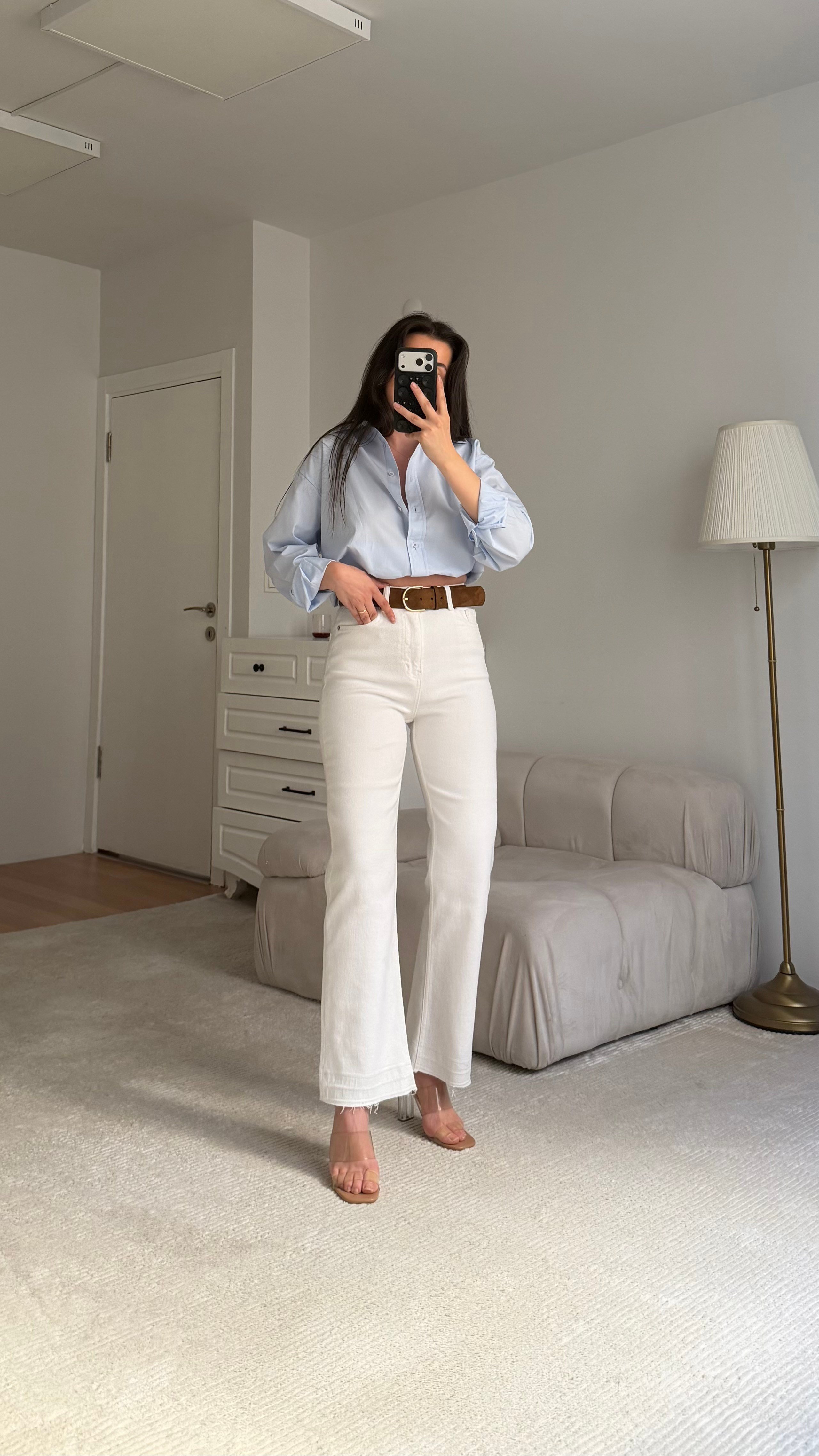 Marka Beyaz  Straight Fıt Jean