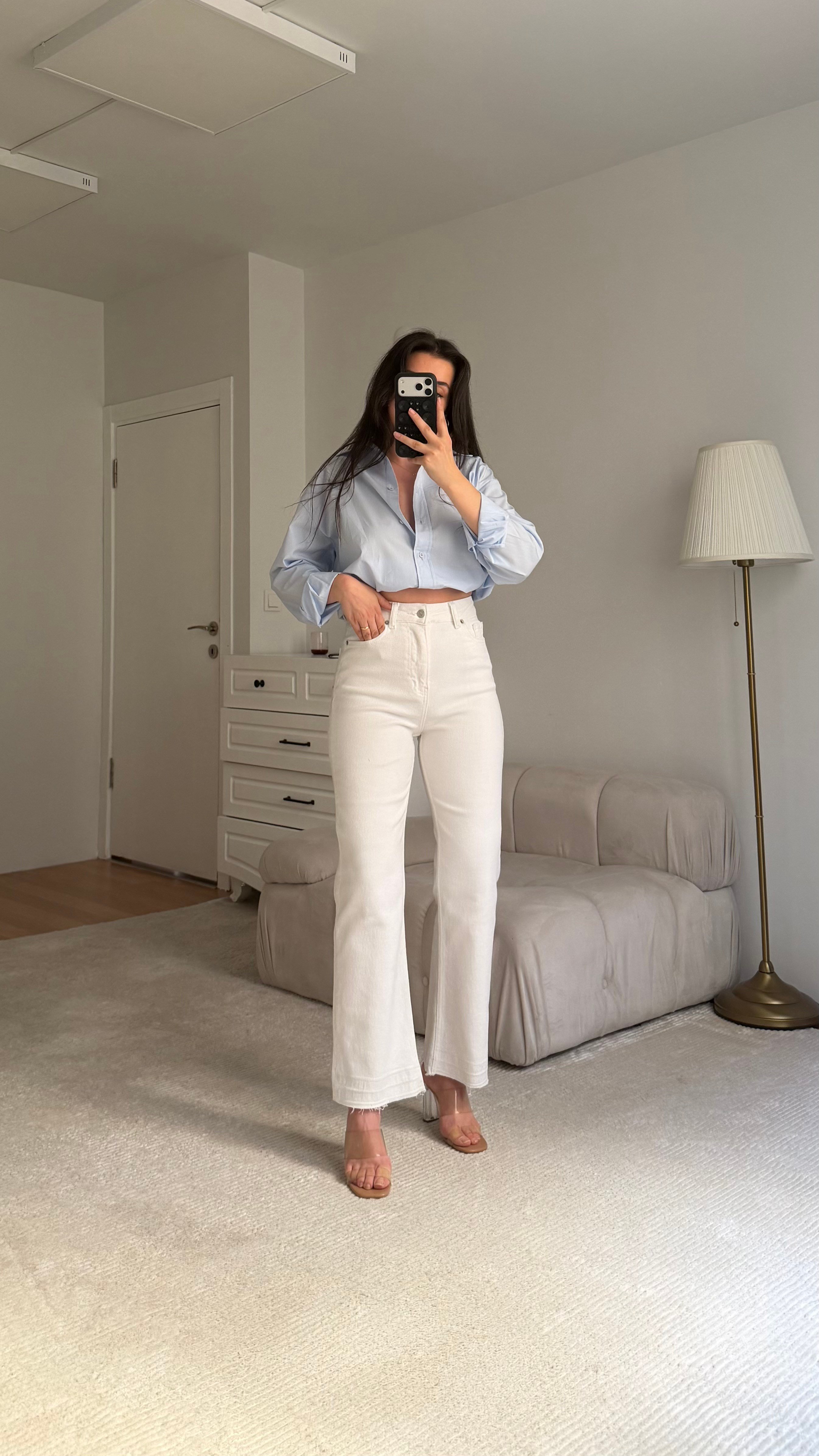 Marka Beyaz  Straight Fıt Jean