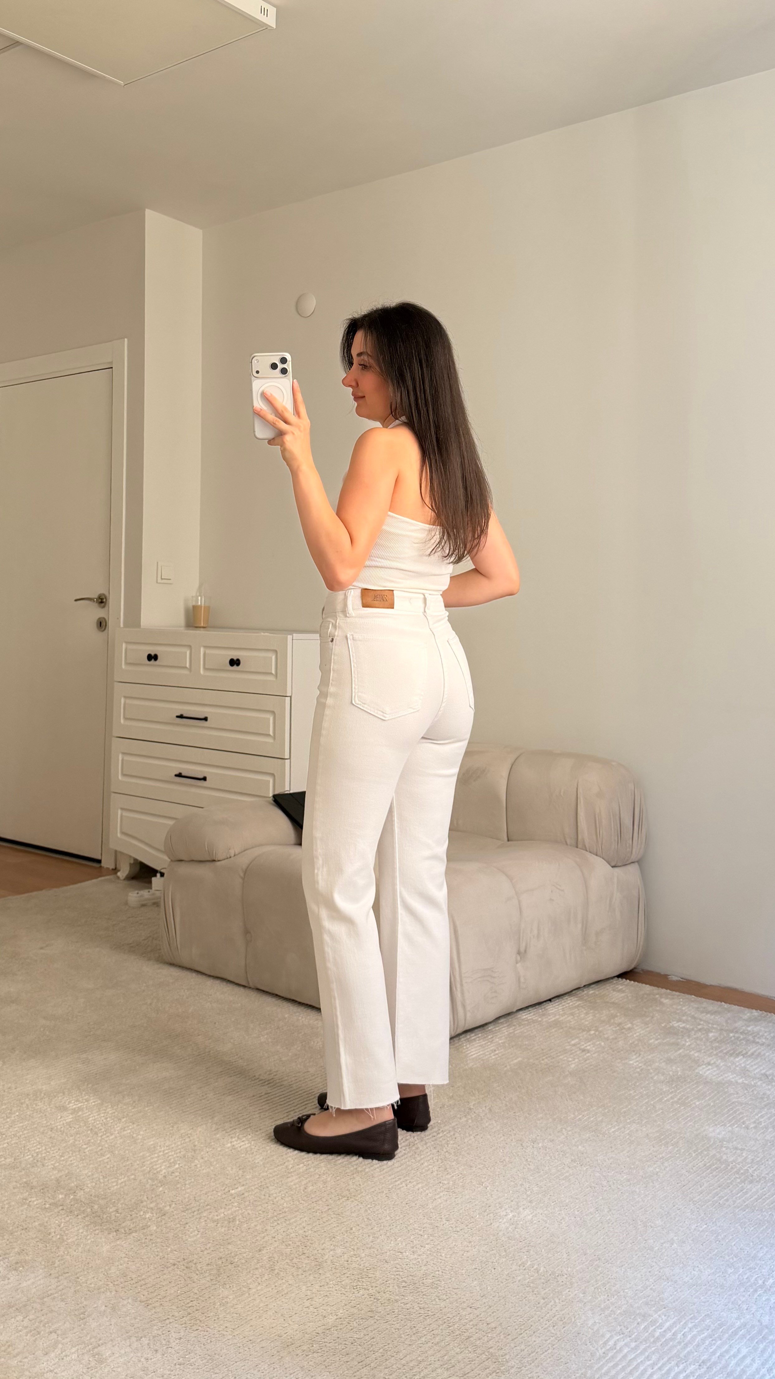 Marka Beyaz Straight Fıt Jean