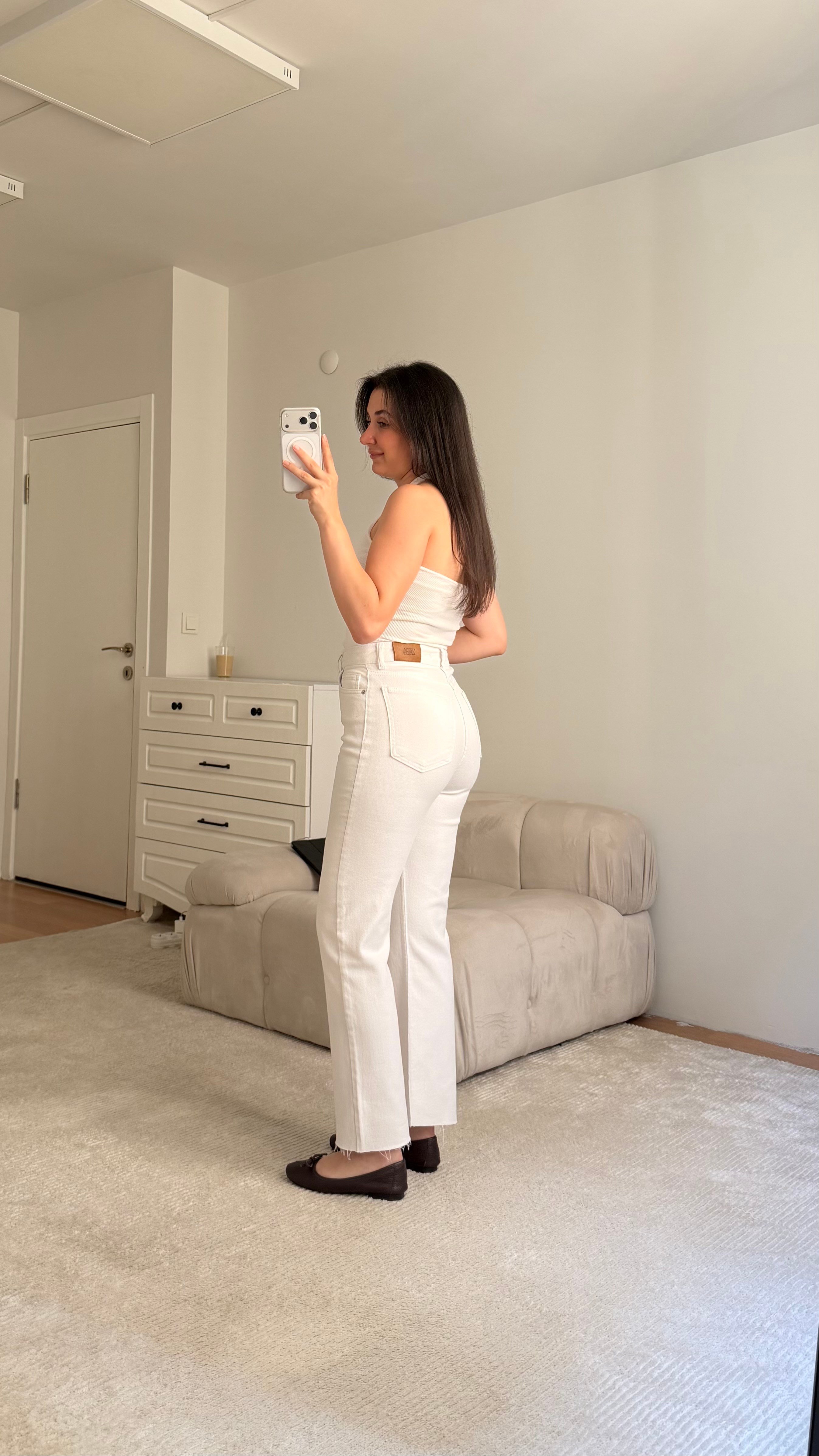 Marka Beyaz Straight Fıt Jean