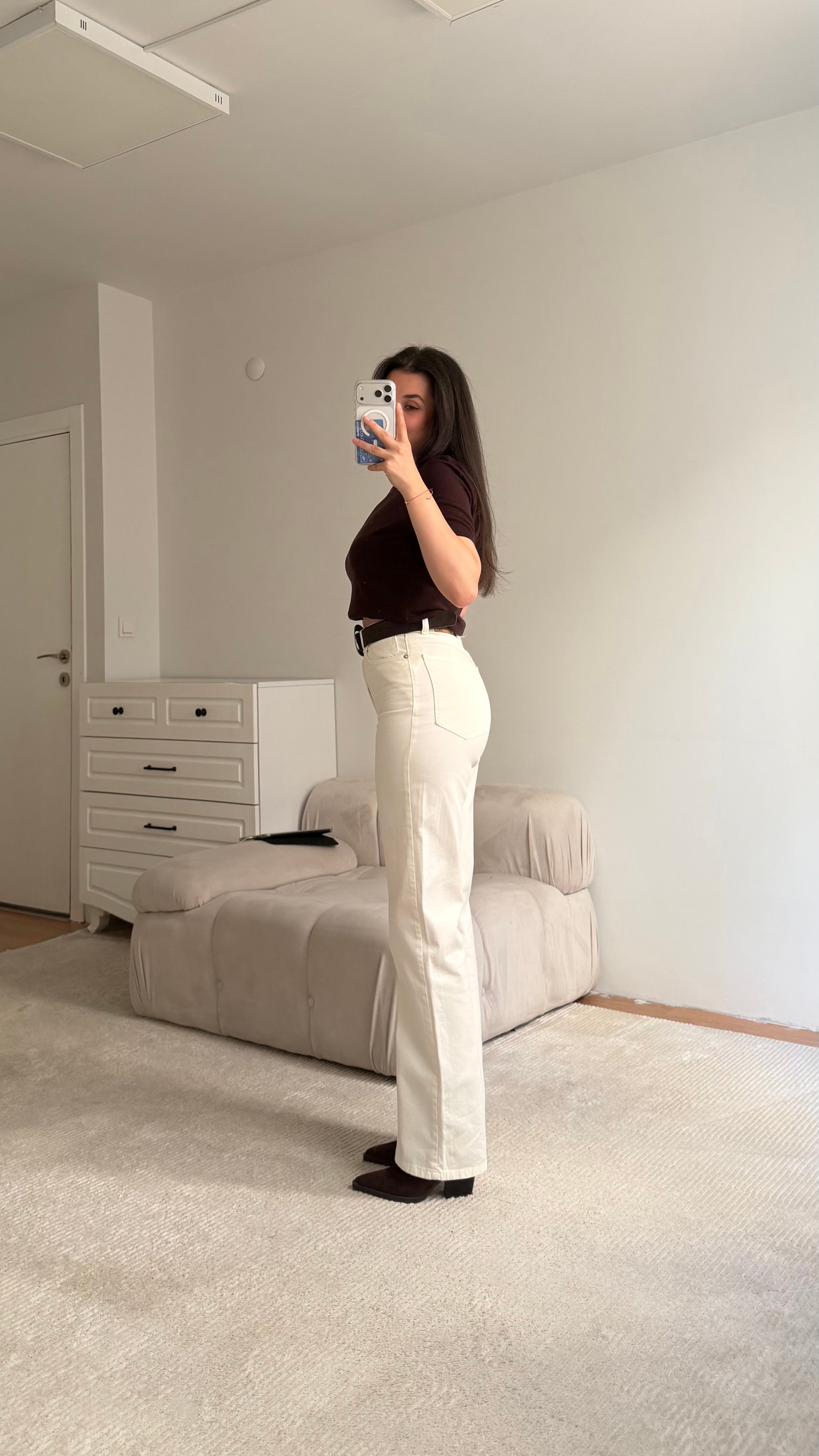 Marka Beyaz Yüksek Bel Düz Kesim Jean