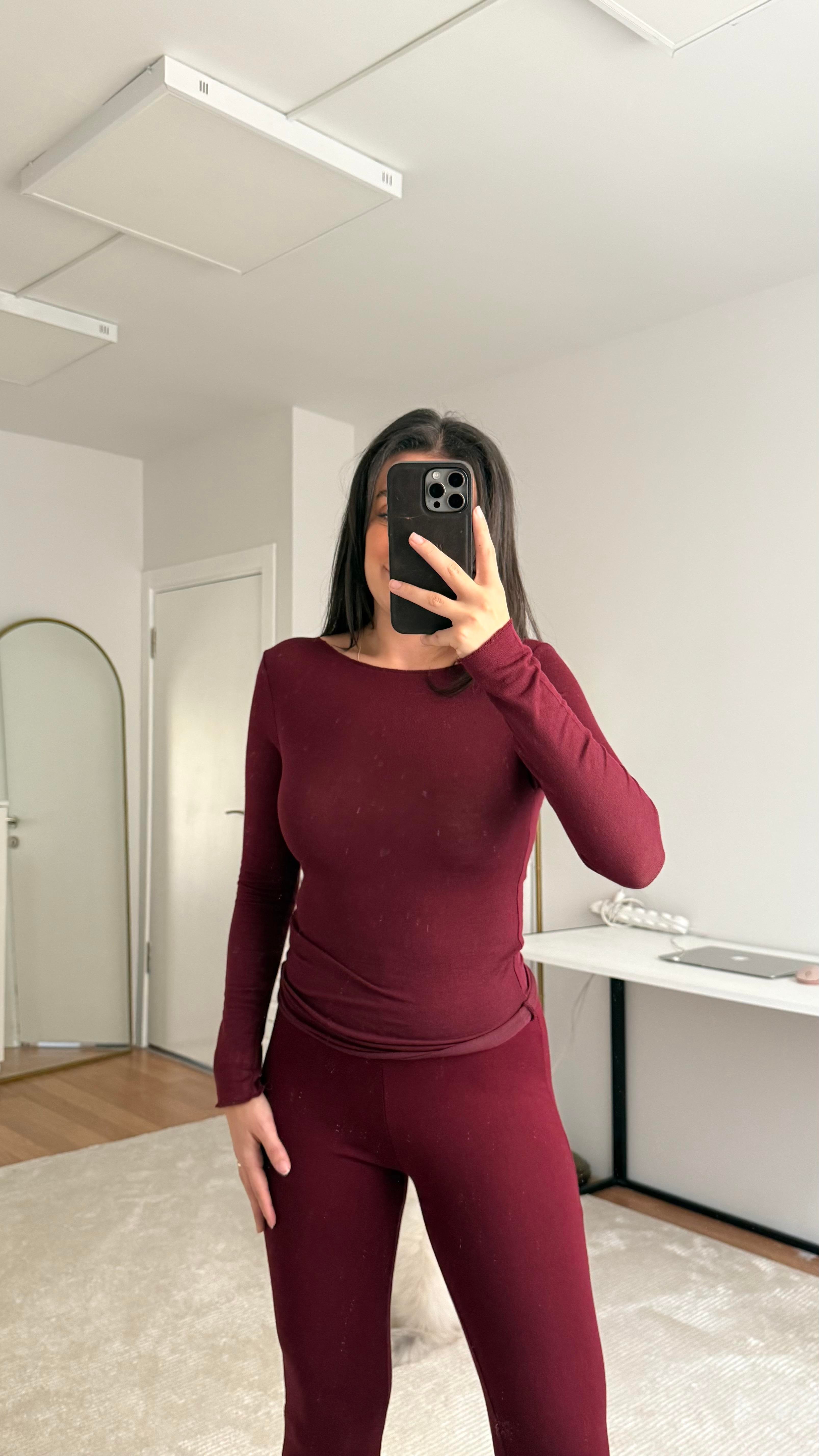 Marka Bordo Transparan Bluz