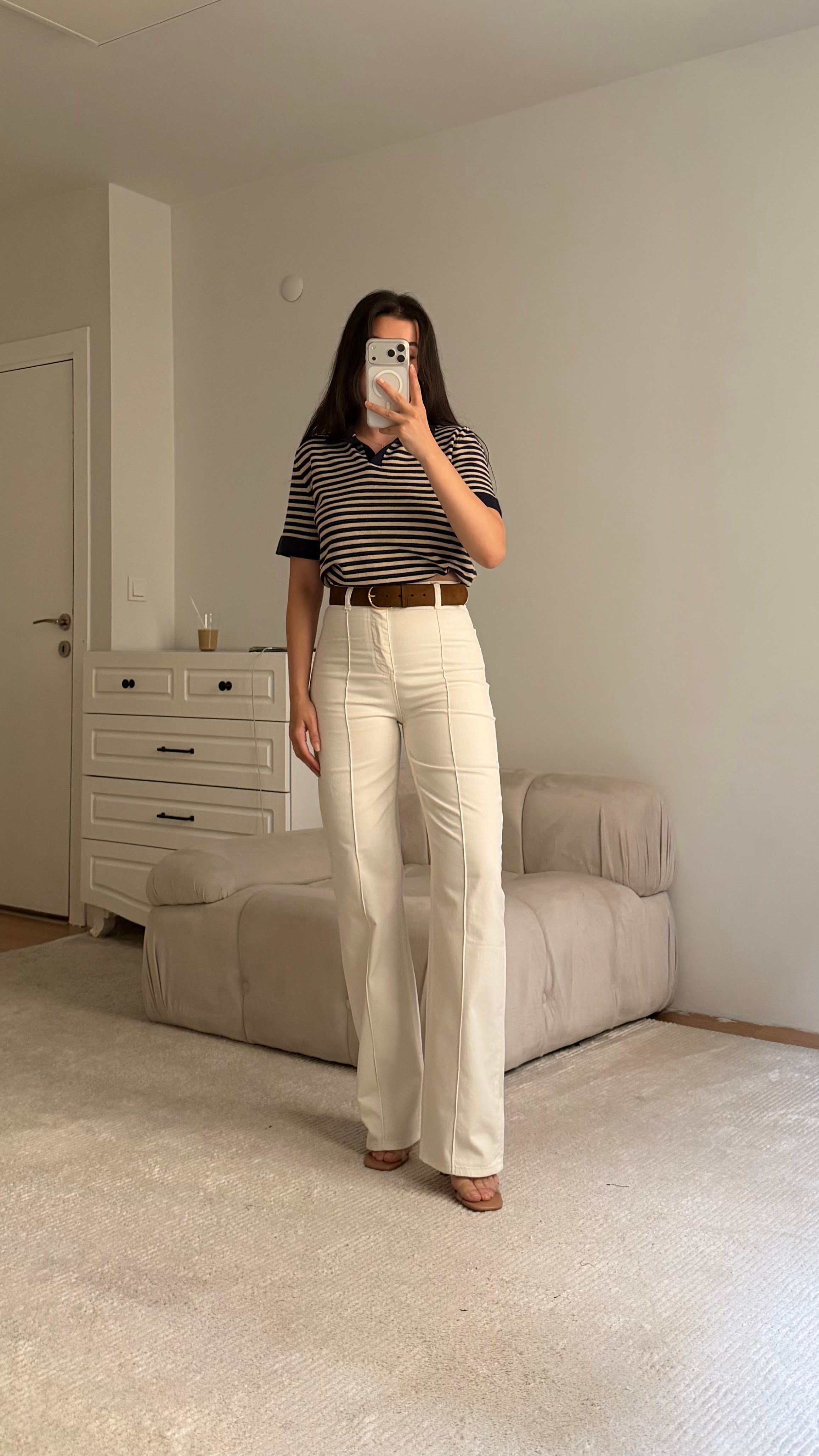 Marka Ekru Çimalı Düz Kesim Denim