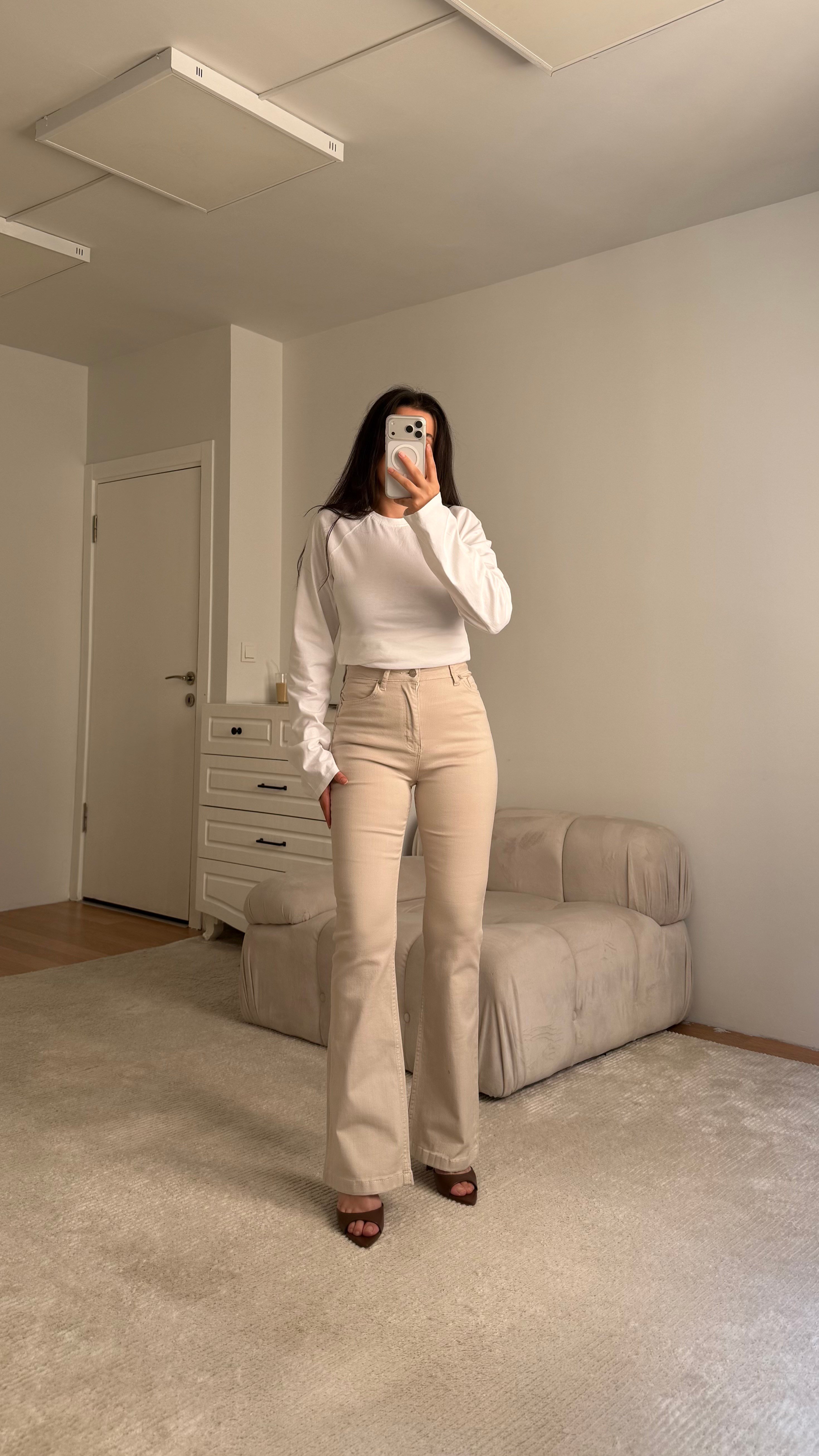 MARKA EKRU COMFORT FLARE JEAN