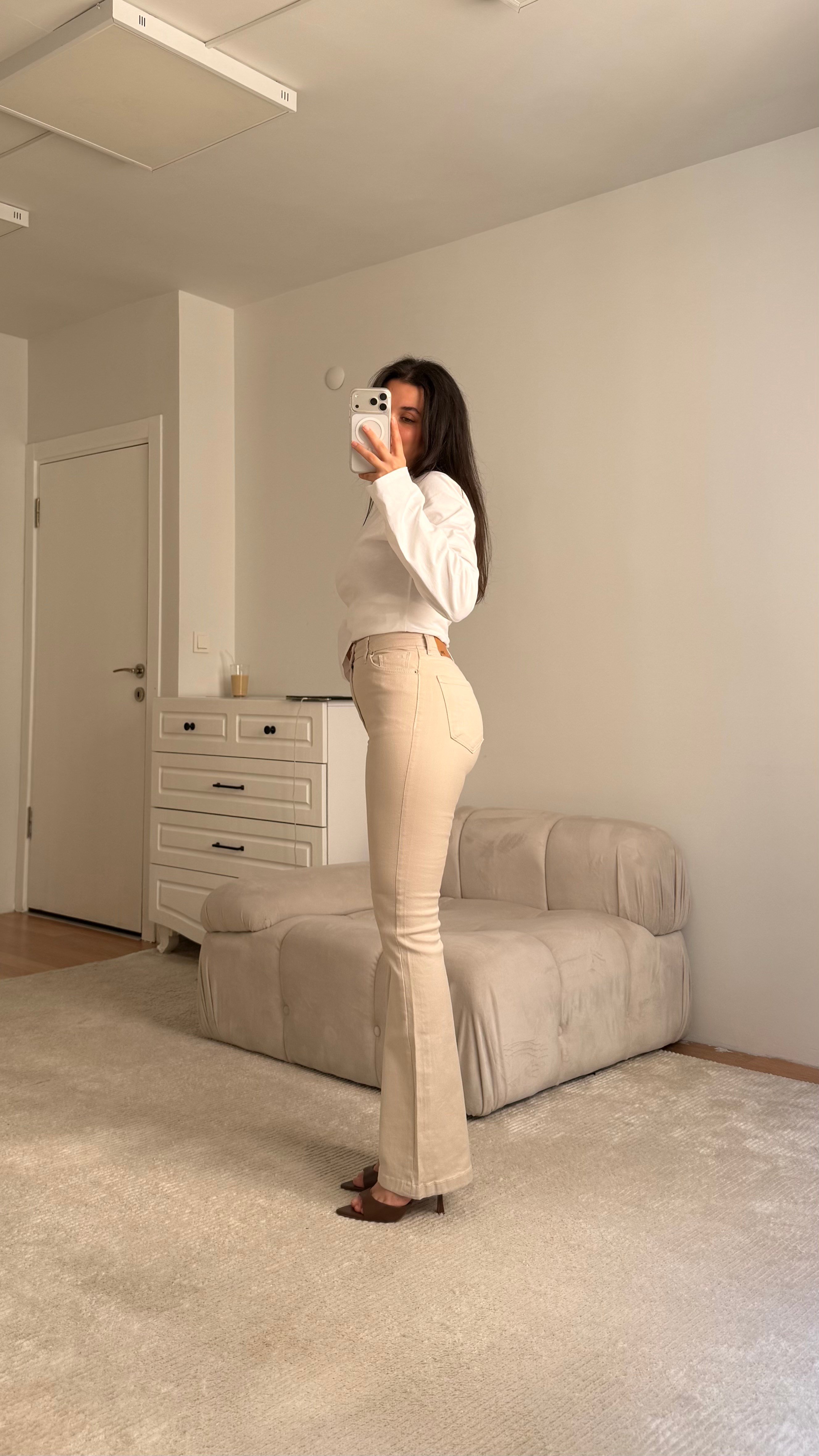 MARKA EKRU COMFORT FLARE JEAN
