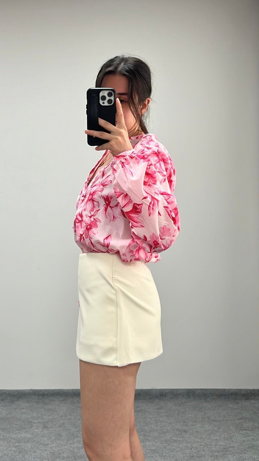 Marka Ekru Mini Şortlu Etek