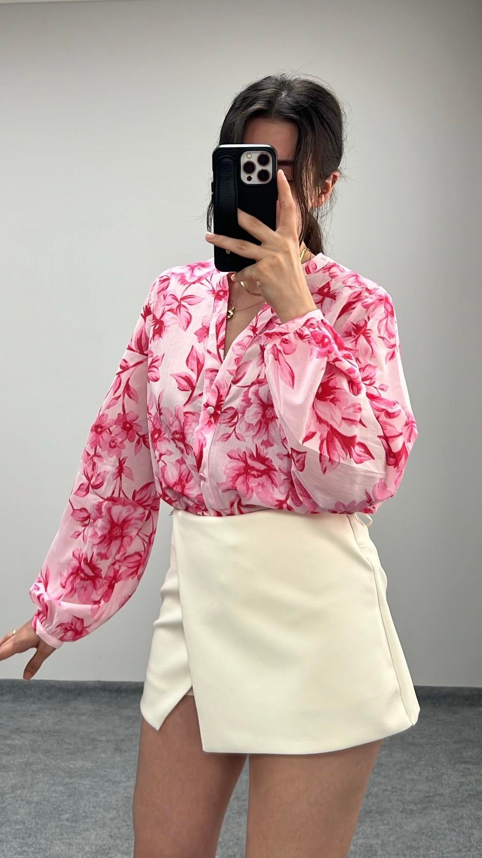 Marka Ekru Mini Şortlu Etek