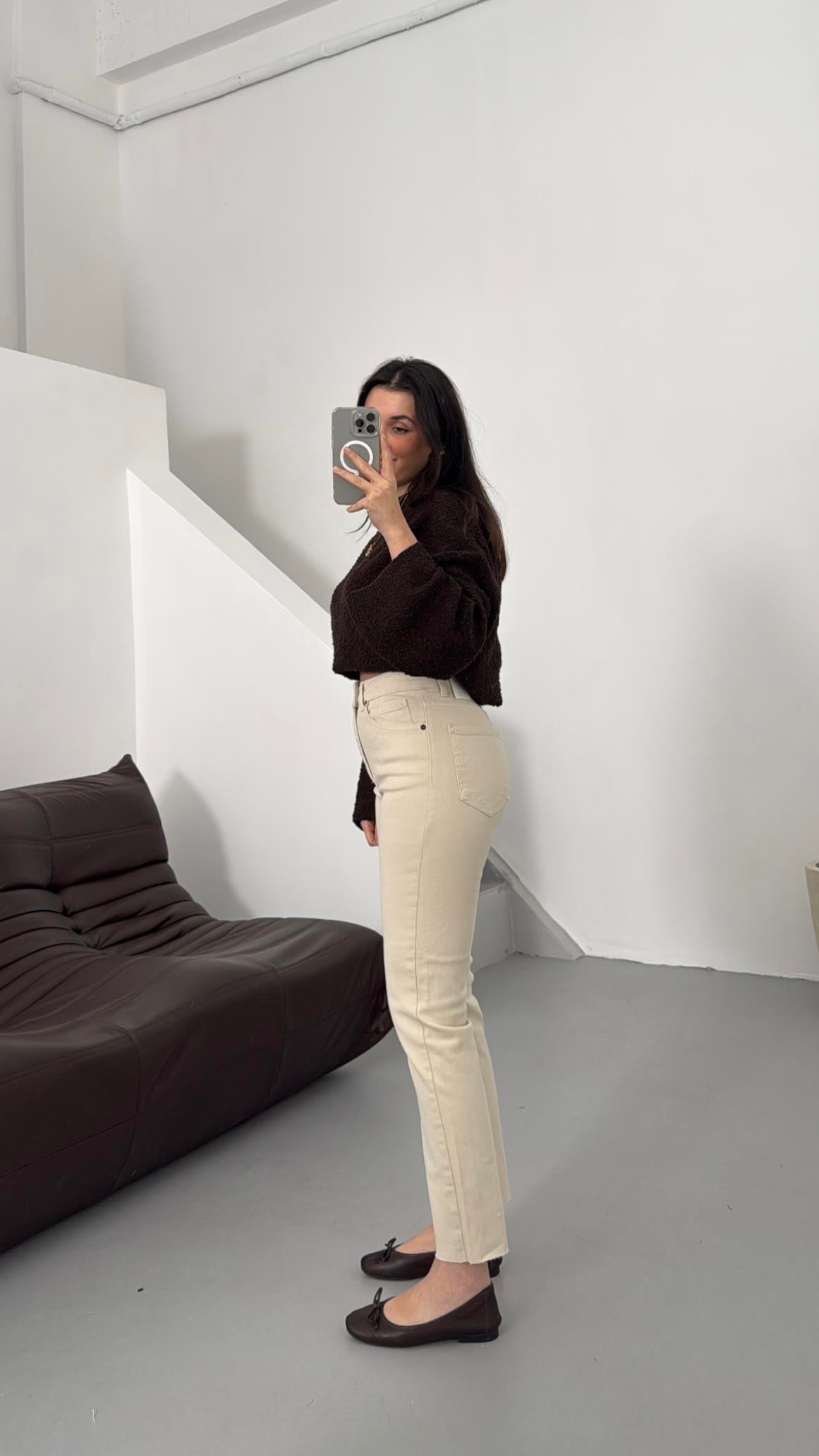 Marka Ekru Straight Fit Jean