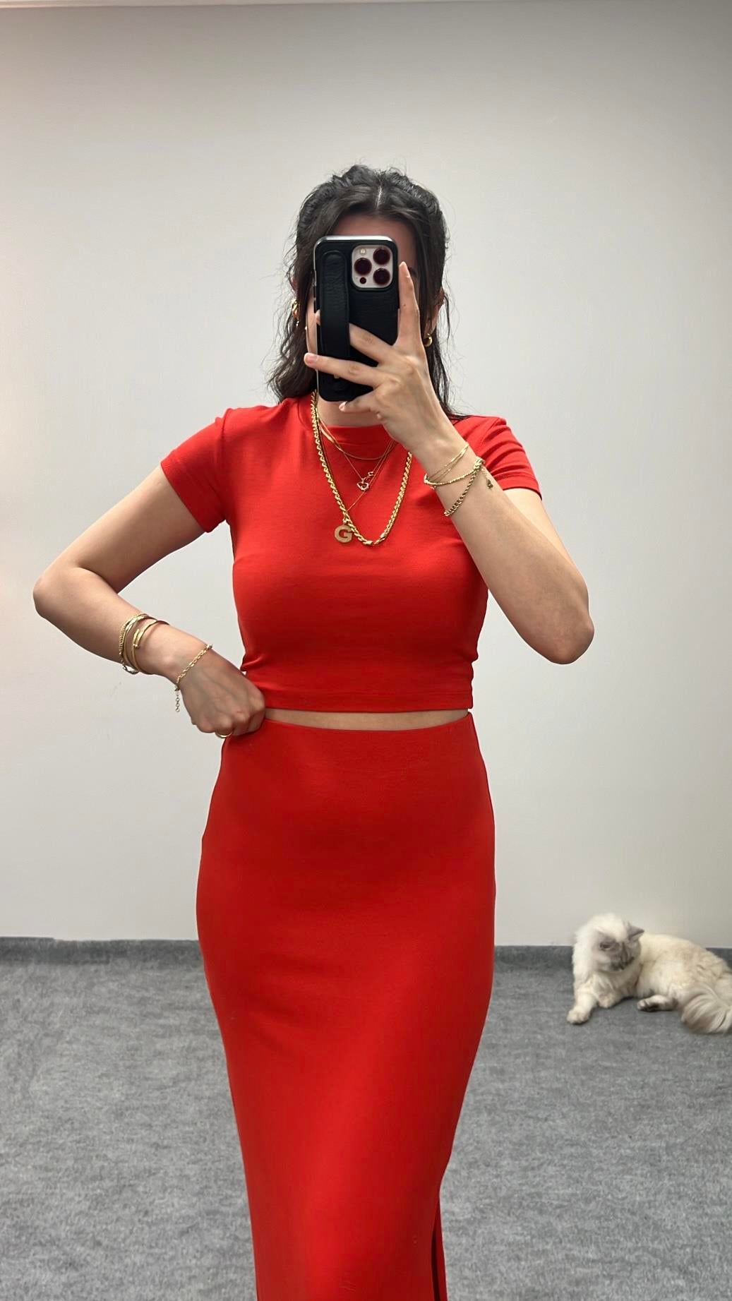 MARKA KIRMIZI ÖZEL DOKUMA BASIC