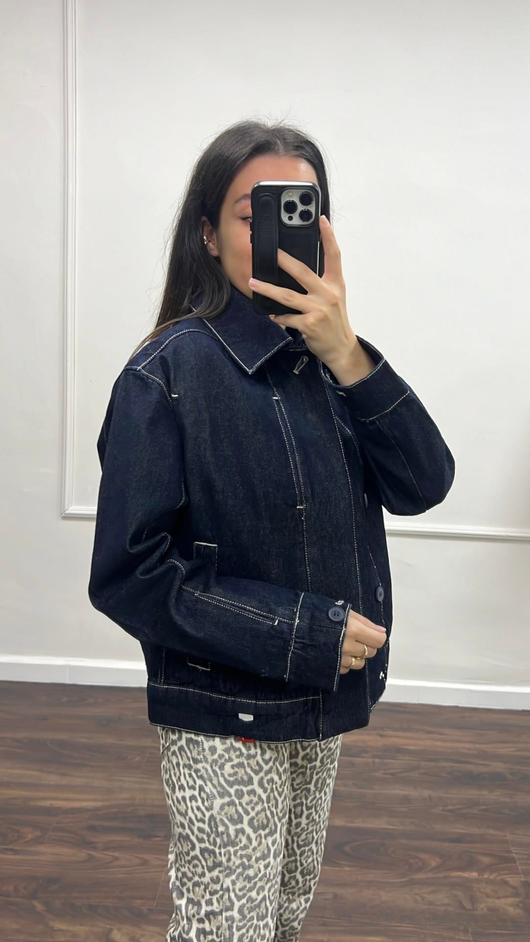 Marka Koyu Laci Denim Ceket