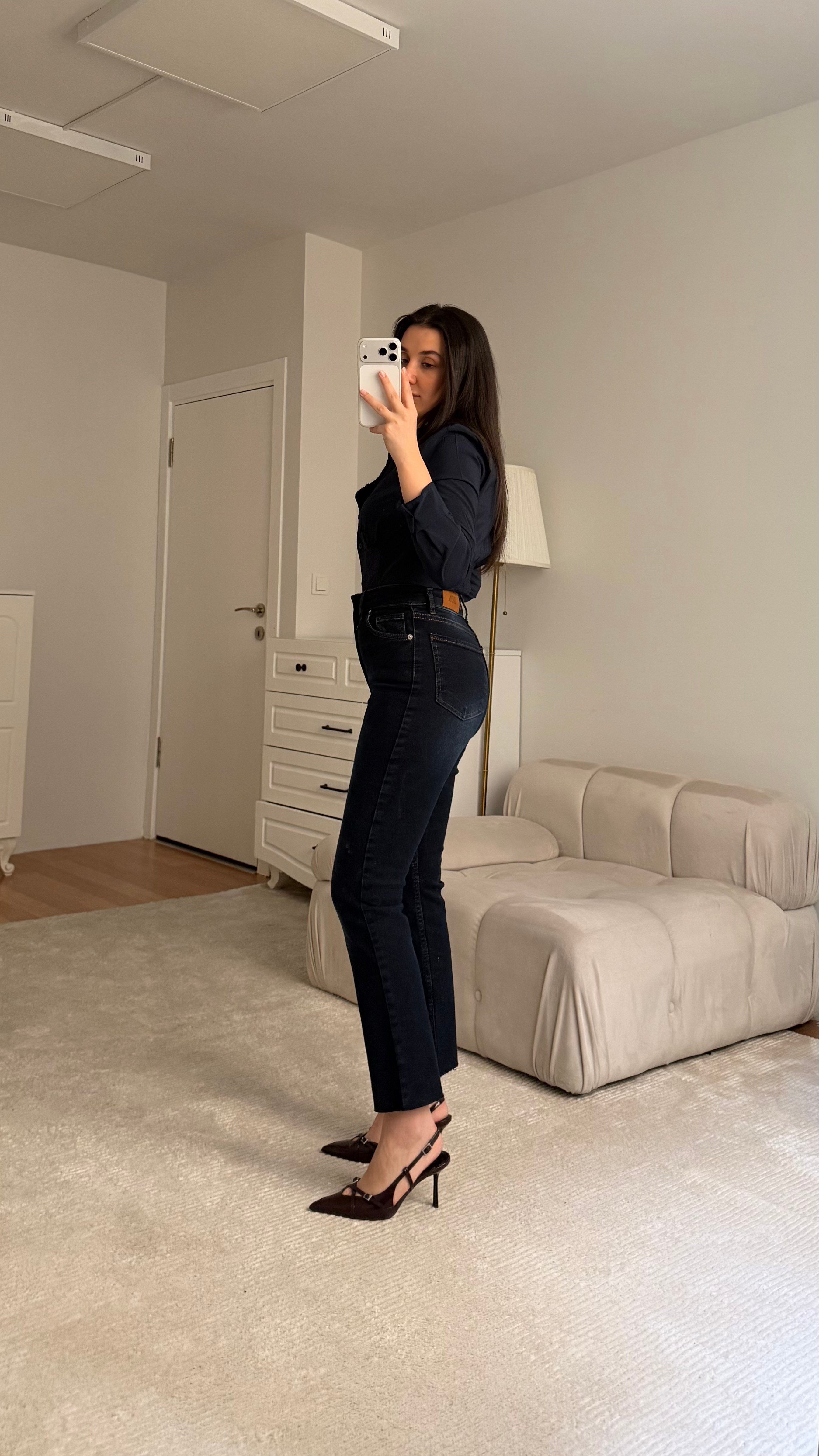 Marka Koyu Lacivert Yıkamalı Straight Fıt Jean 