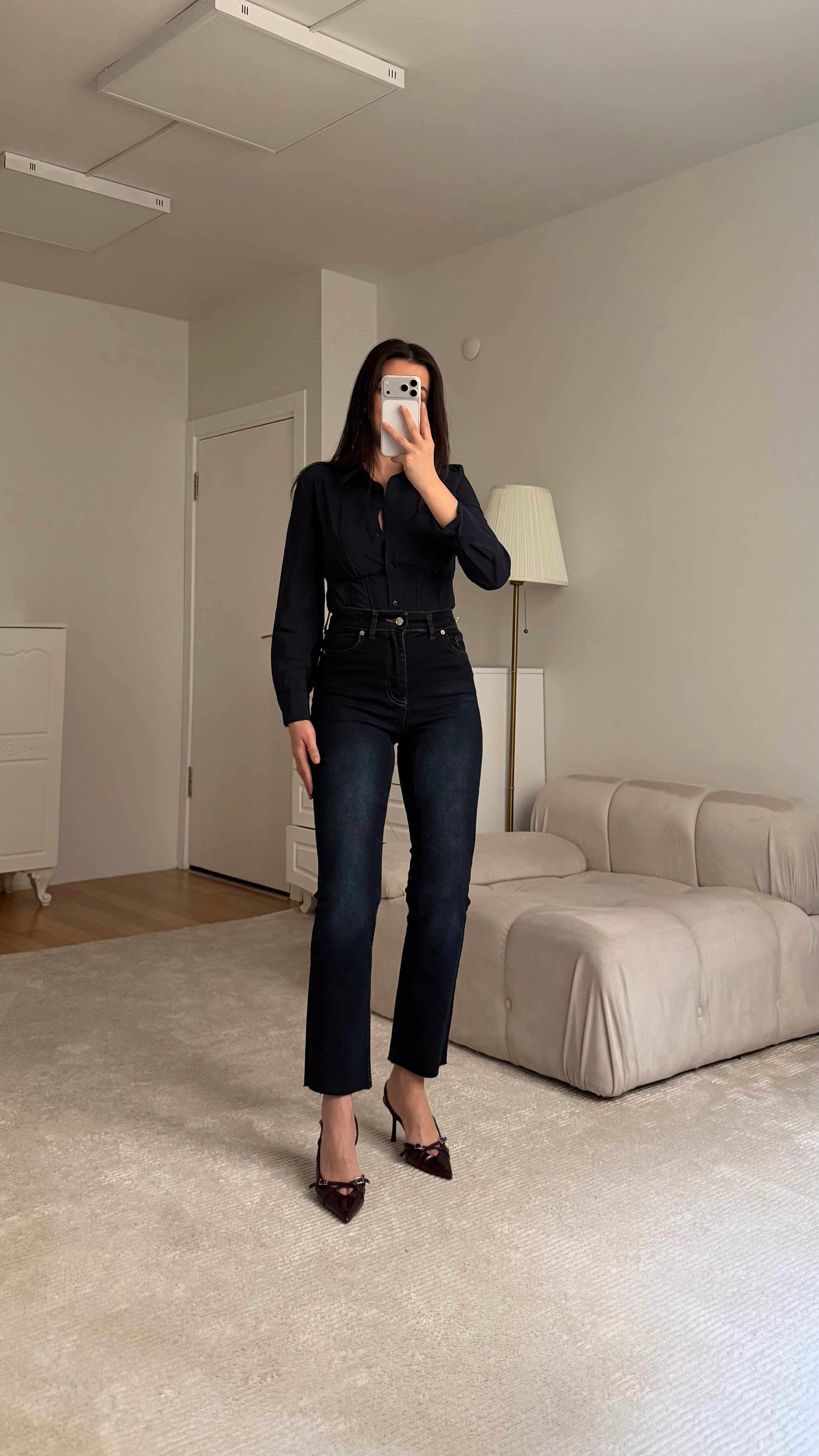 Marka Koyu Lacivert Yıkamalı Straight Fıt Jean 