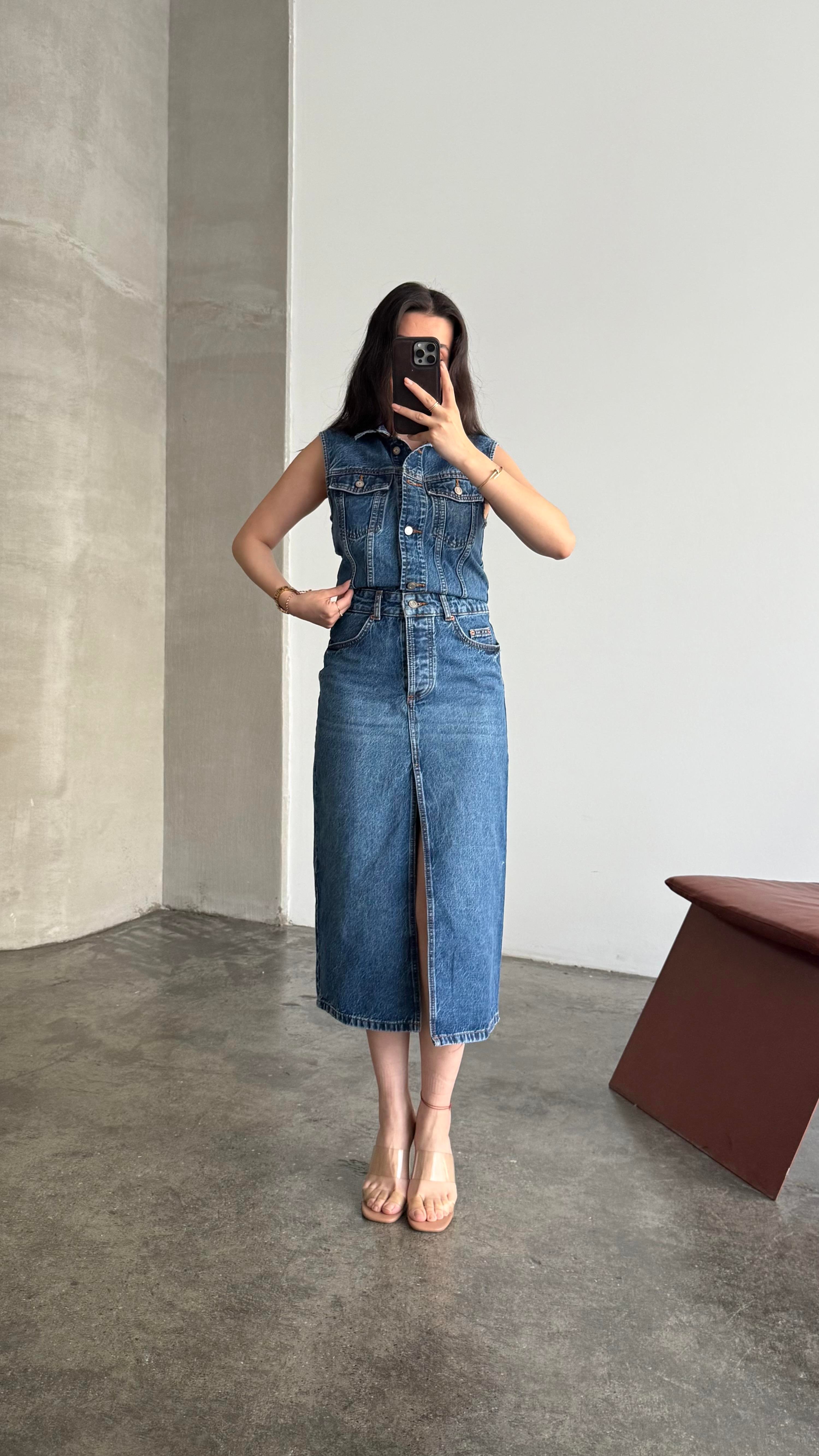 Marka Koyu Mavi Kolsuz Denim Elbise 